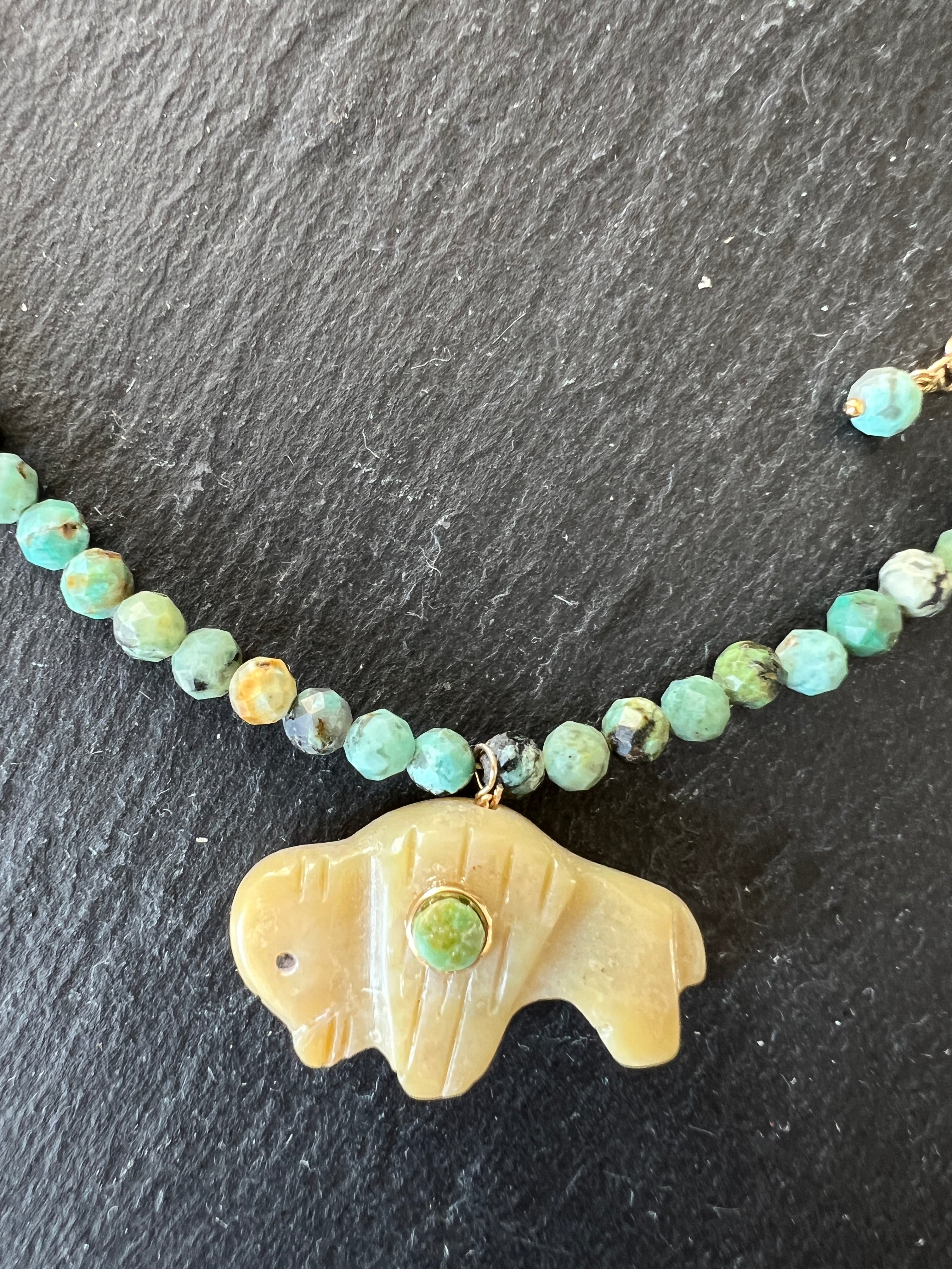 Collier Totem en Turquoise Africaine