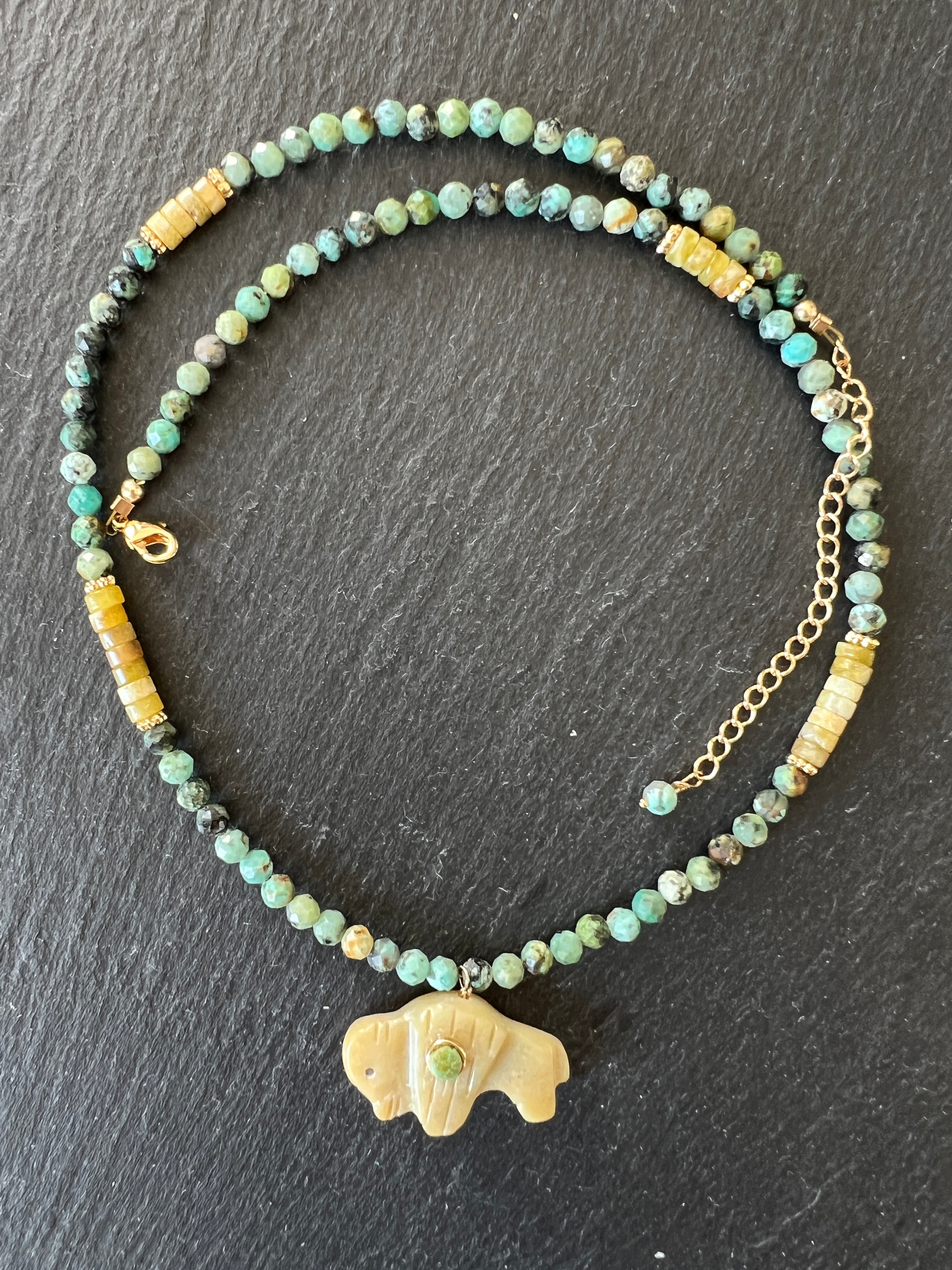 Collier Totem en Turquoise Africaine