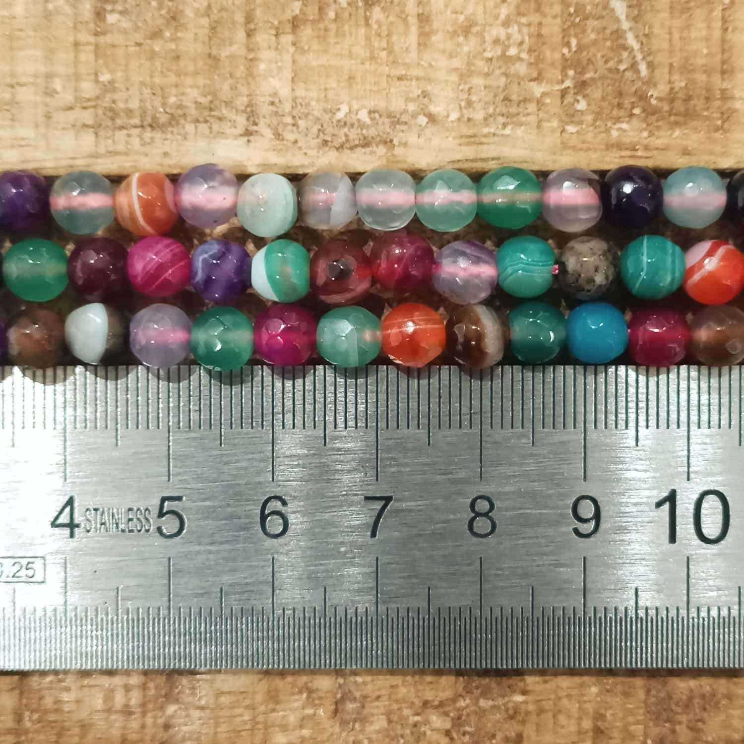 Agates teintées 6mm 1
