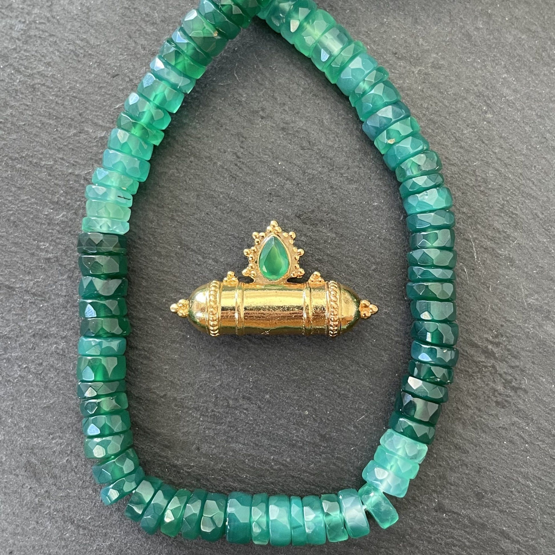 Amulette Tabeej Onyx Vert