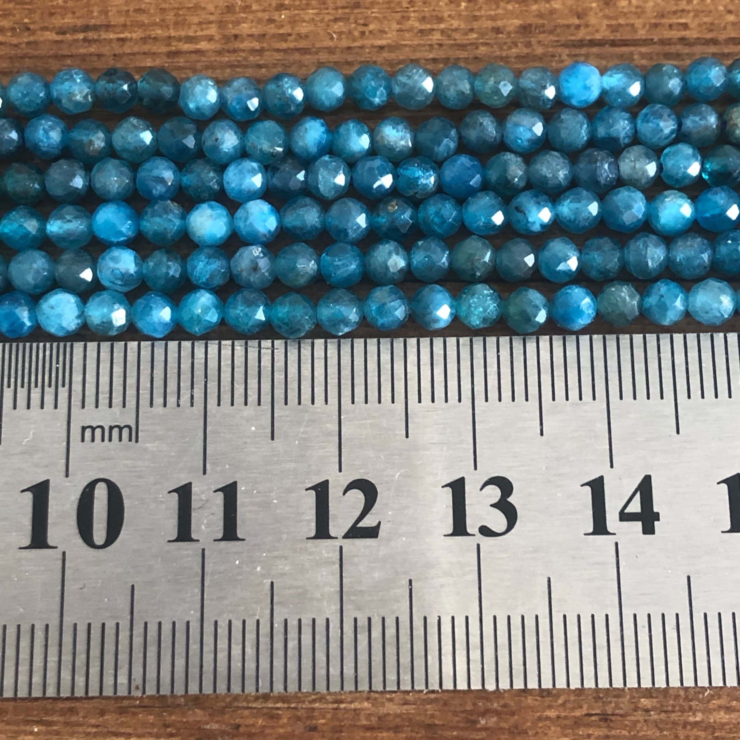 Apatite bleu-foncé Facettée 3mm 1