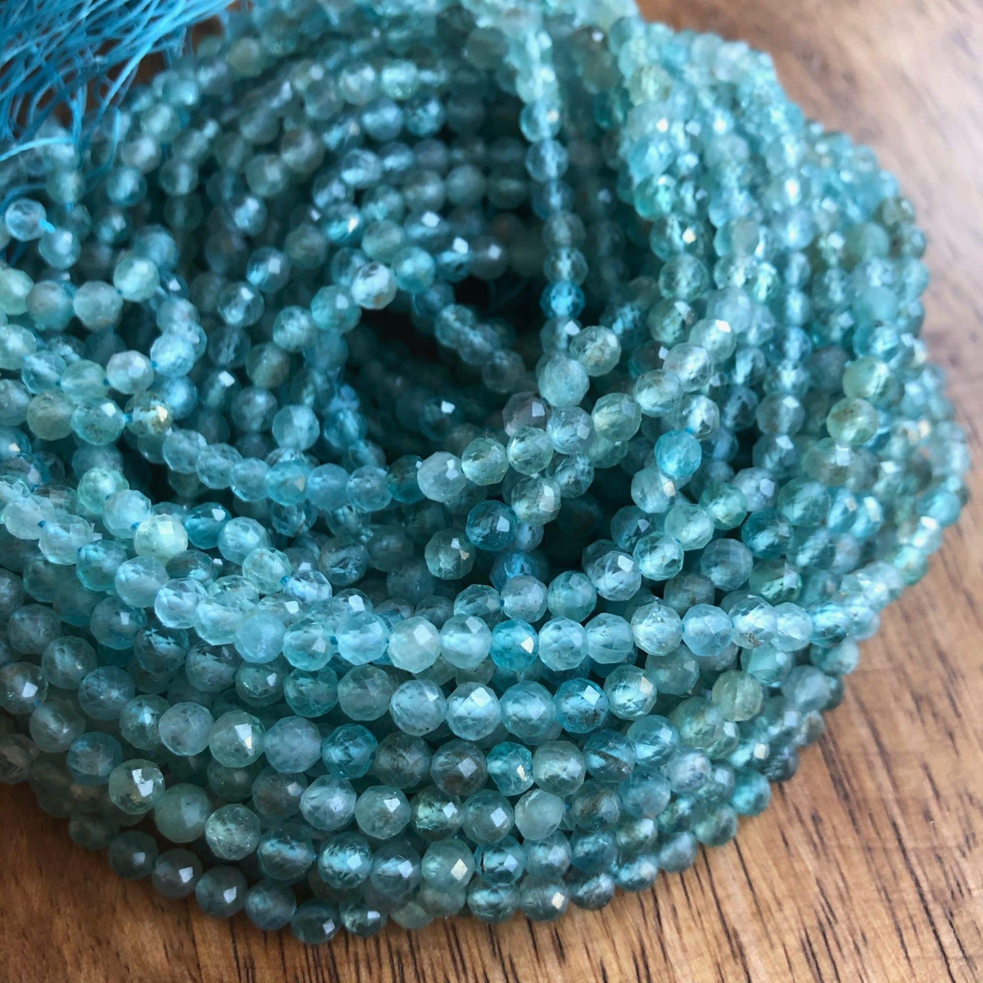 Apatite facettée 4mm