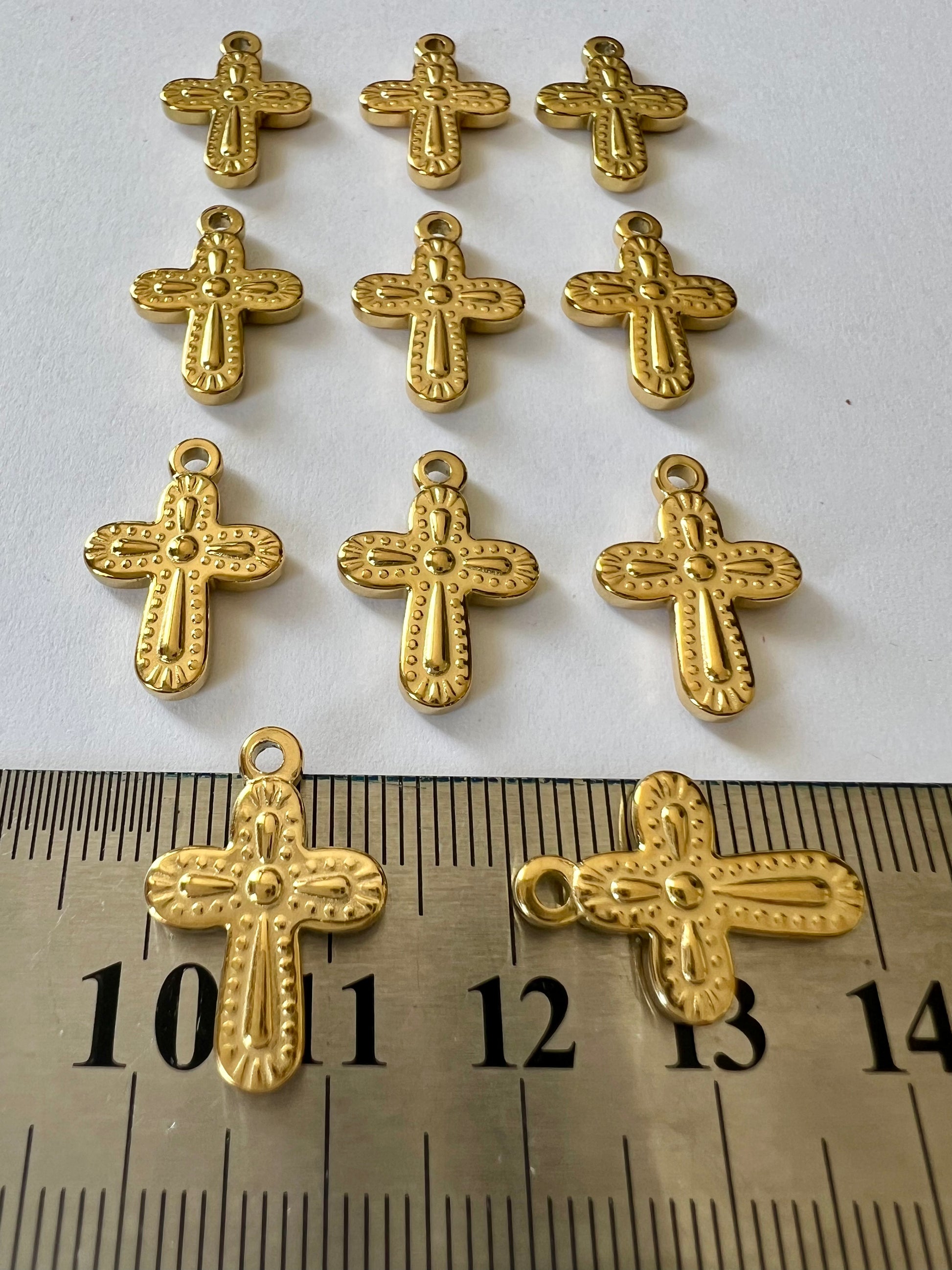 Breloque croix 19mm en acier inoxydable