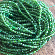 Diopside facettée 2 mm