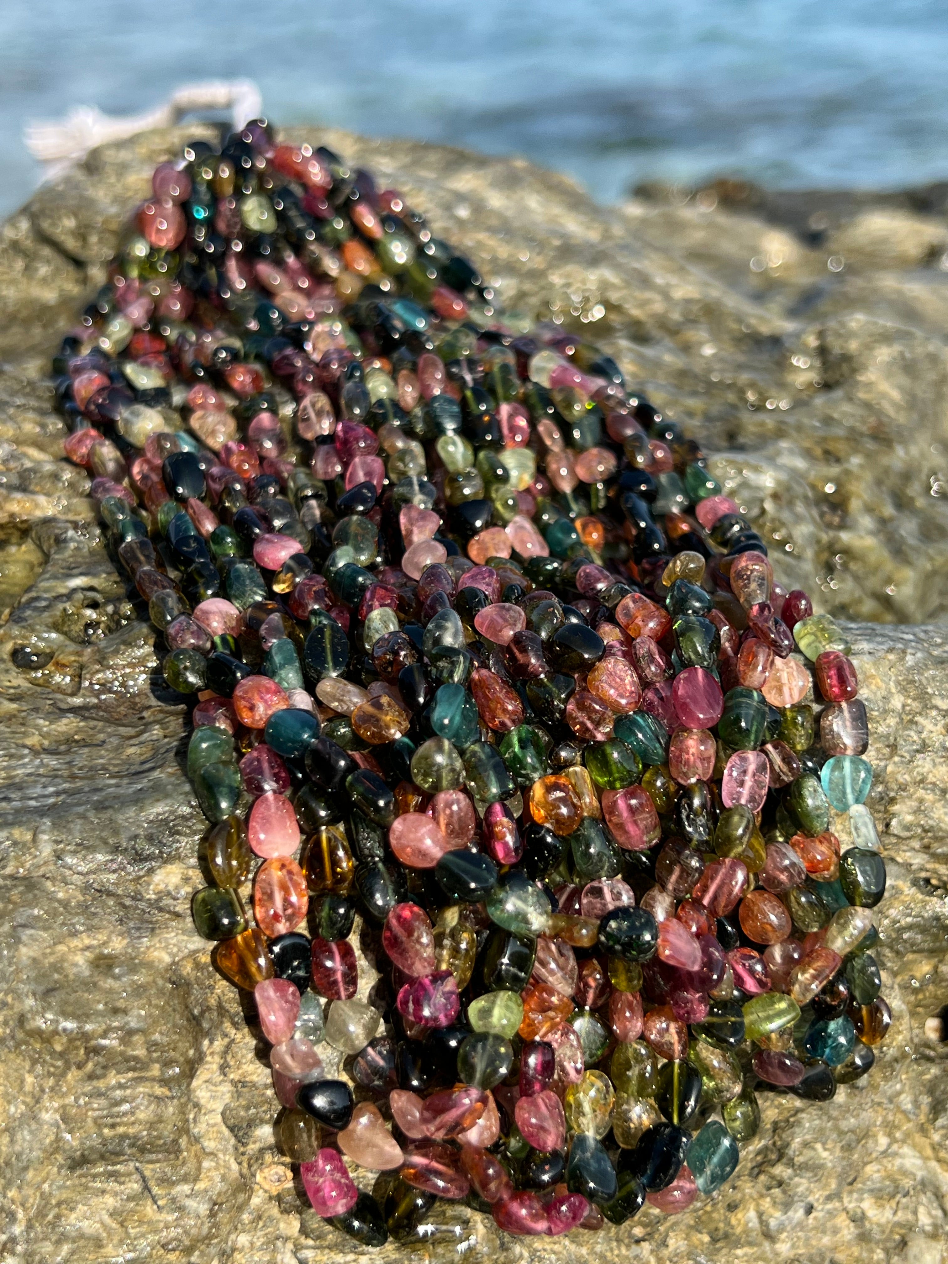 Fil de Pépites en Tourmaline Haute Qualité
