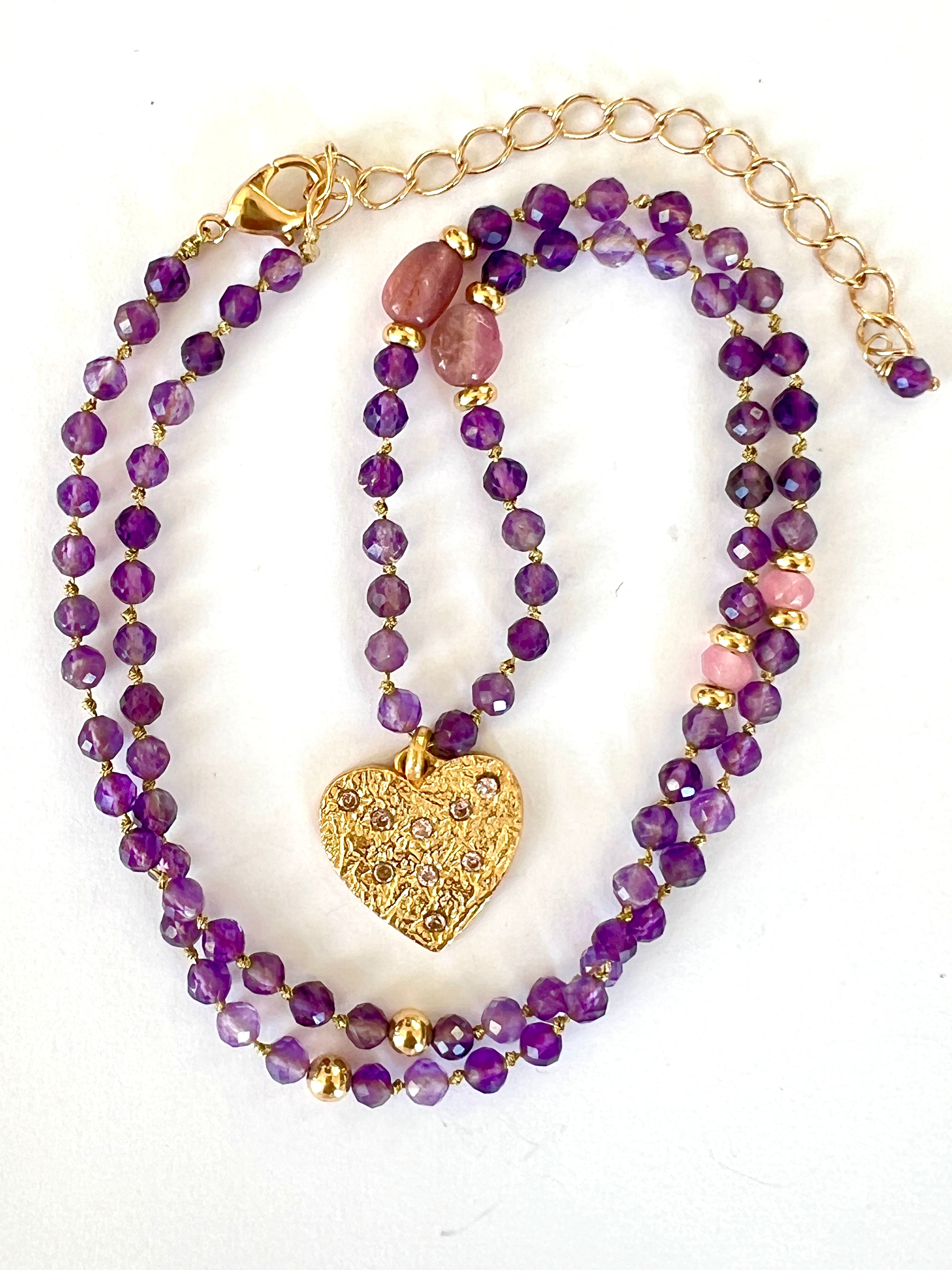 Collier Noué en Améthyste avec Médaille Indienne Coeur.