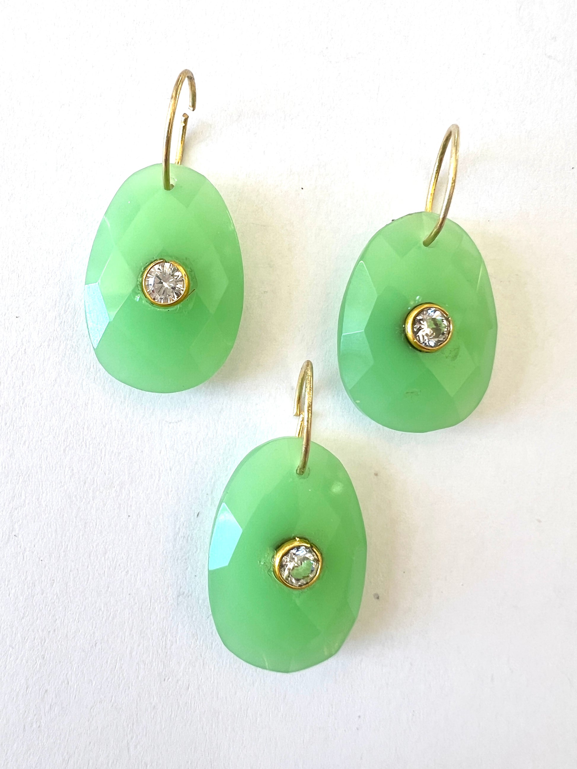 Grand Pendentif Ovale Facetté Zircon Serti