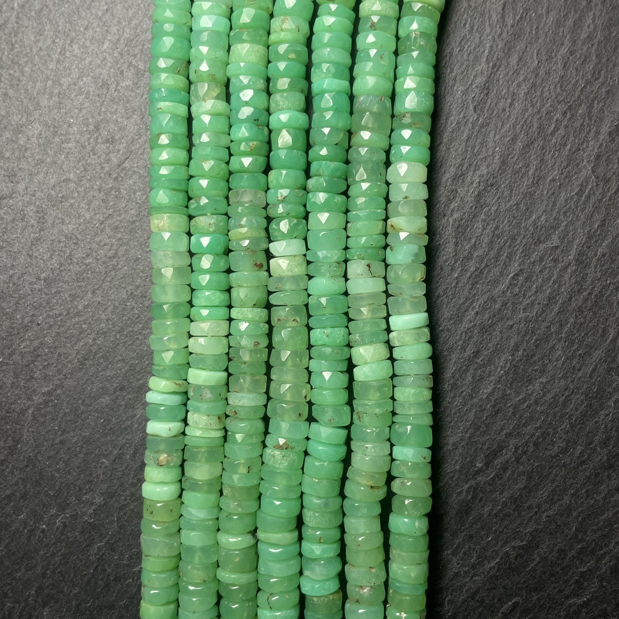 Heishi à Facette en Chrysoprase