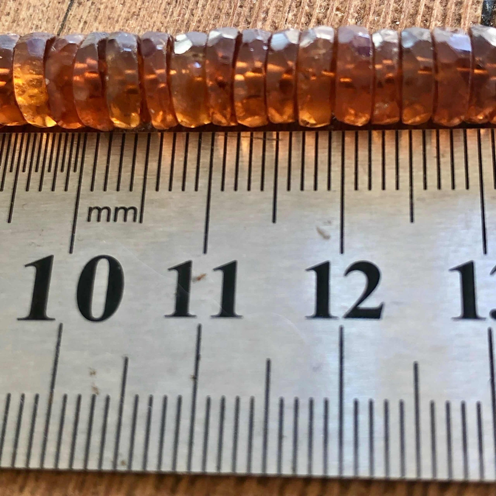 Heishi à Facettes en Hessonite ou Grenat Orange 2