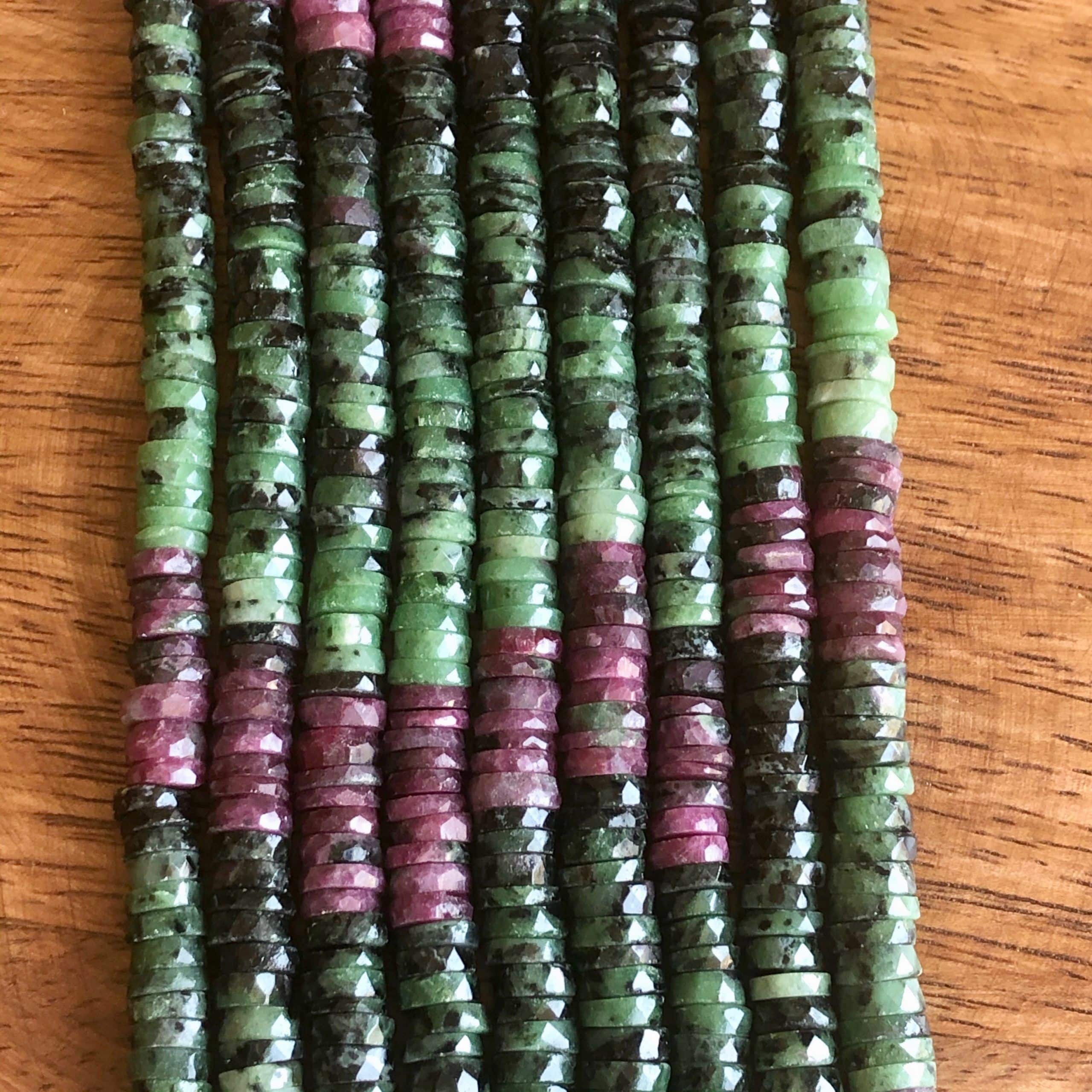 Heishi à Facettes en Rubis Zoïsite 6mm