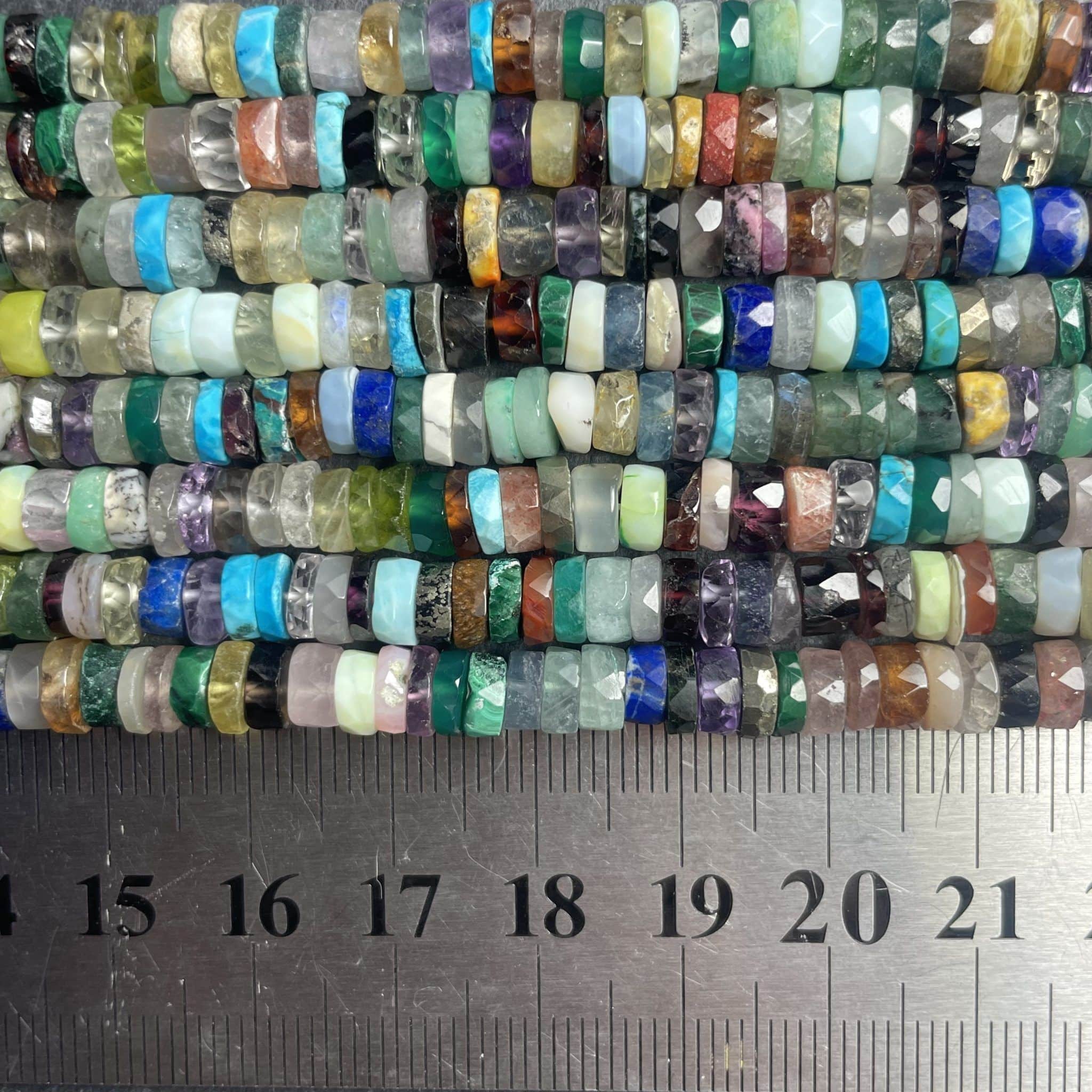 Heishi Multi Pierres à Facettes en 6mm (3) 1