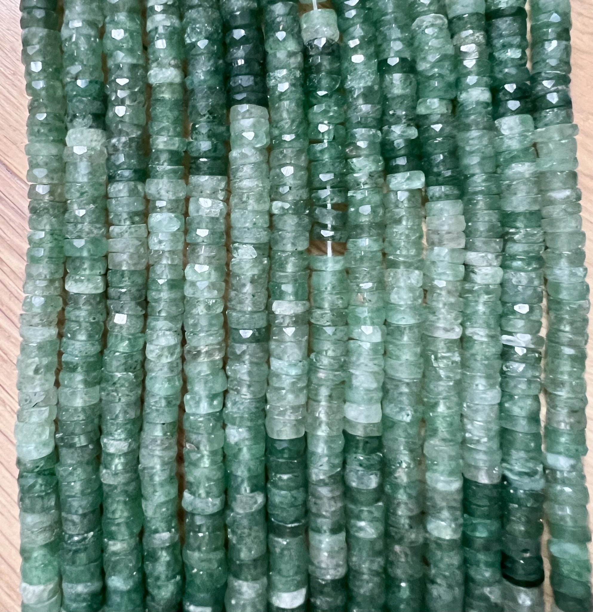 Heishi Quartz vert 1