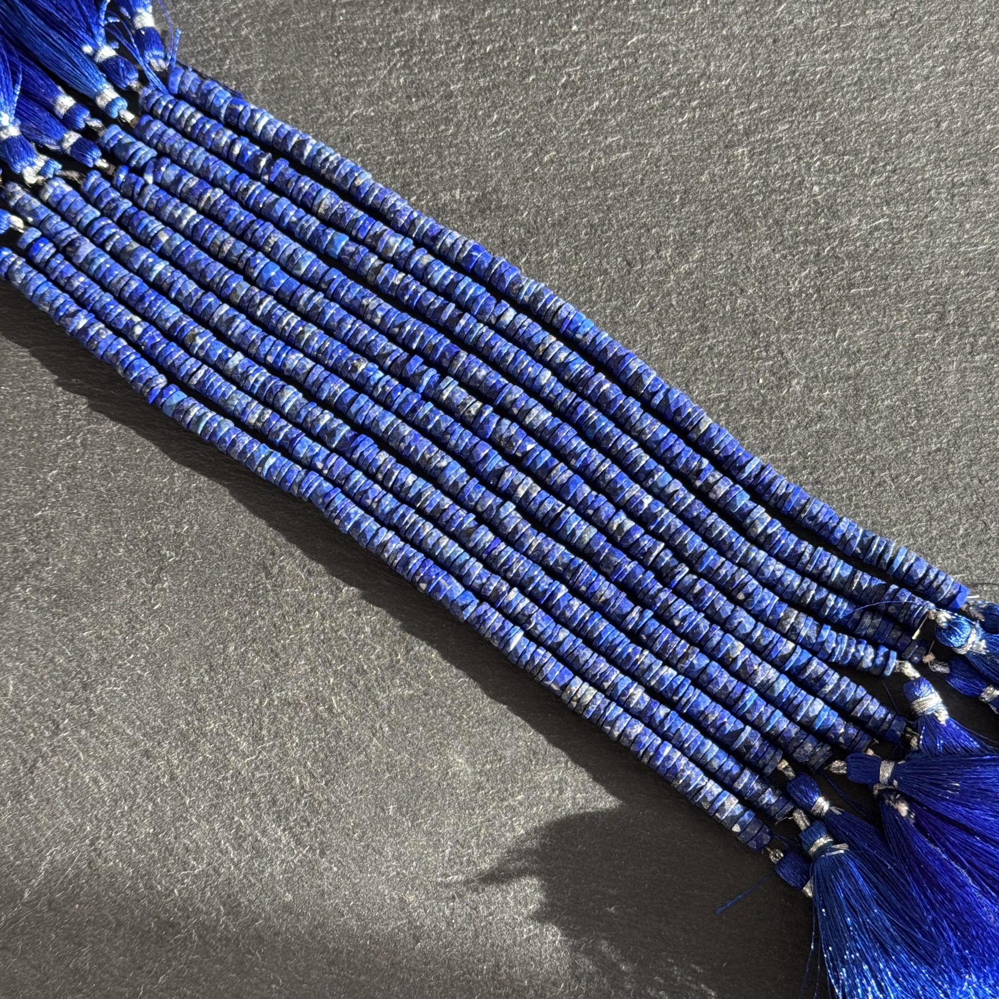 Heishi à Facettes en lapis Lazuli 6mm