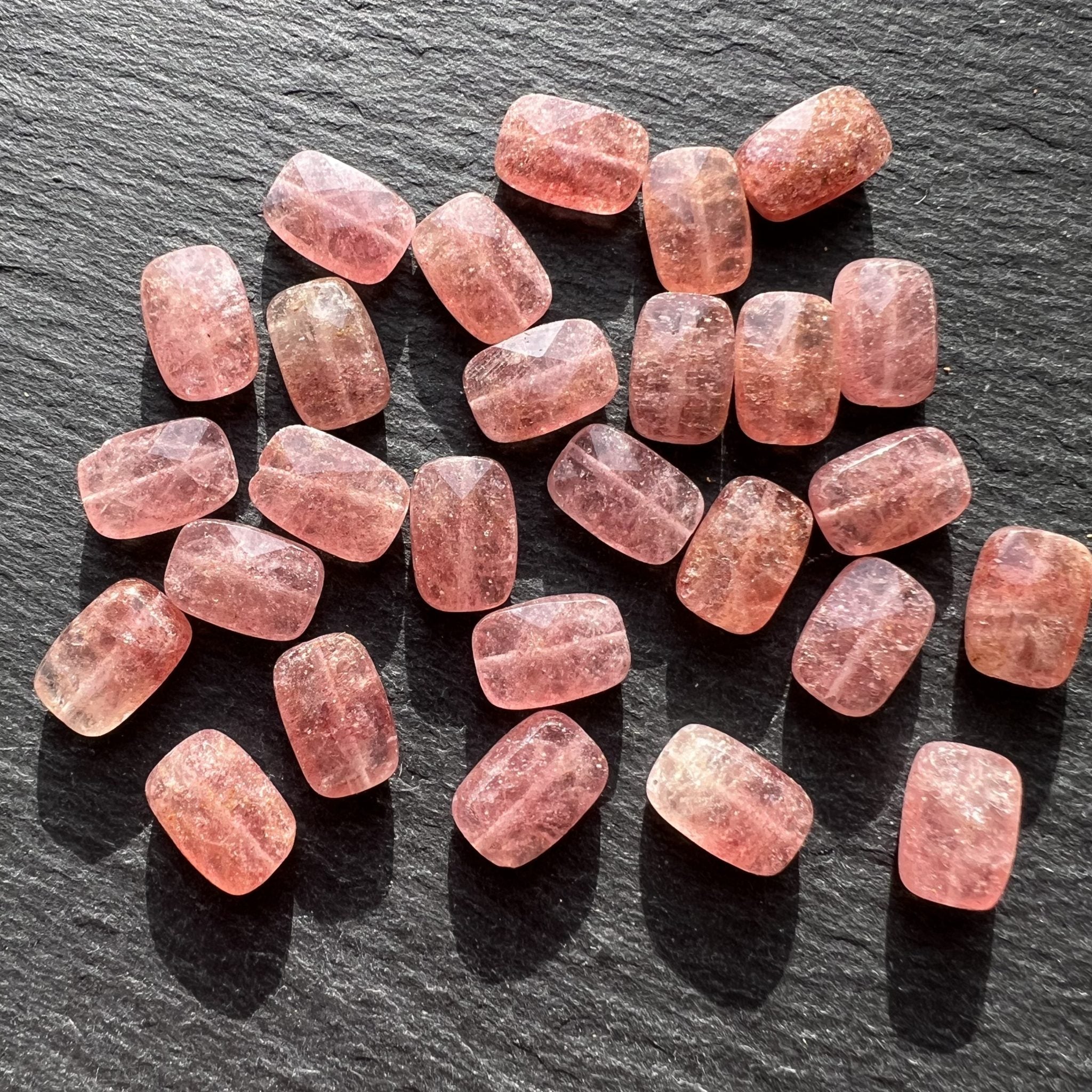 Perle Rectangle de Quartz Fraise