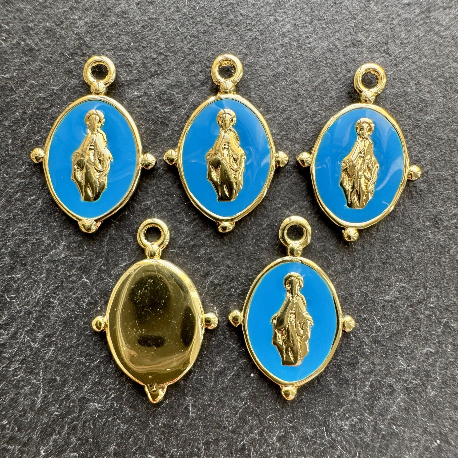 Médaille "Marie" en Email