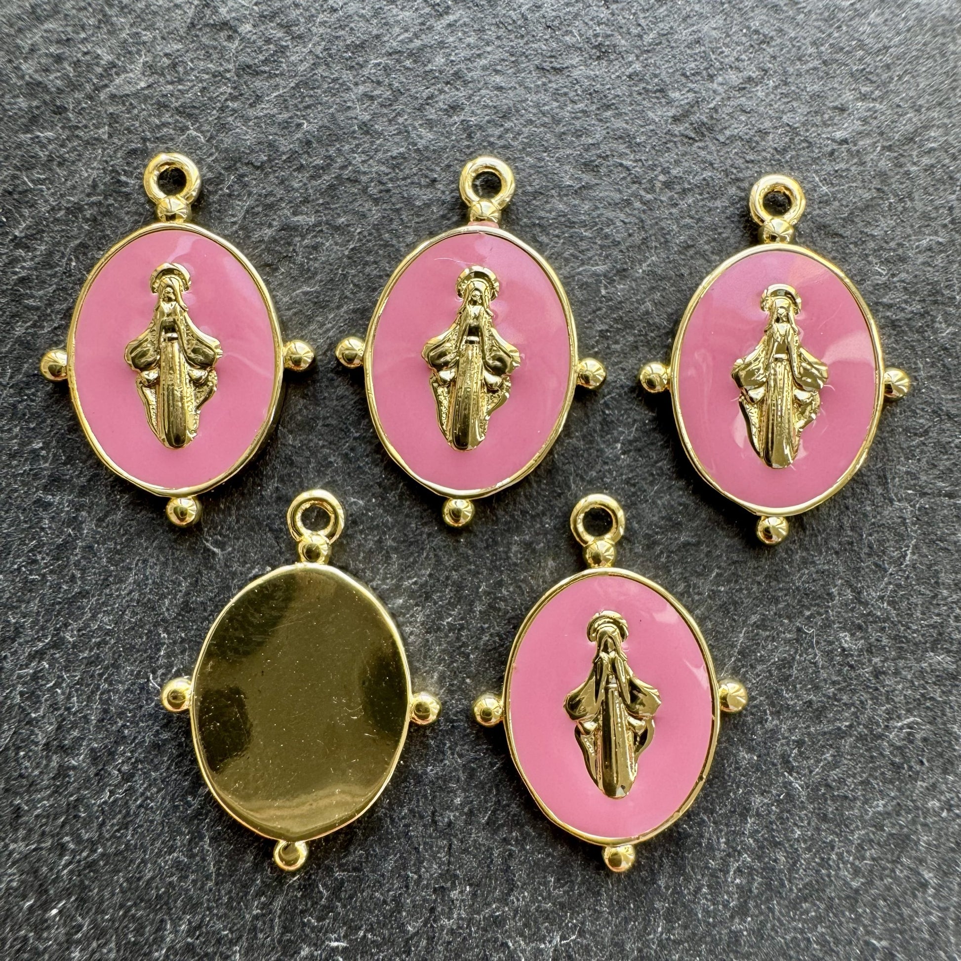 Médaille "Marie" en Email