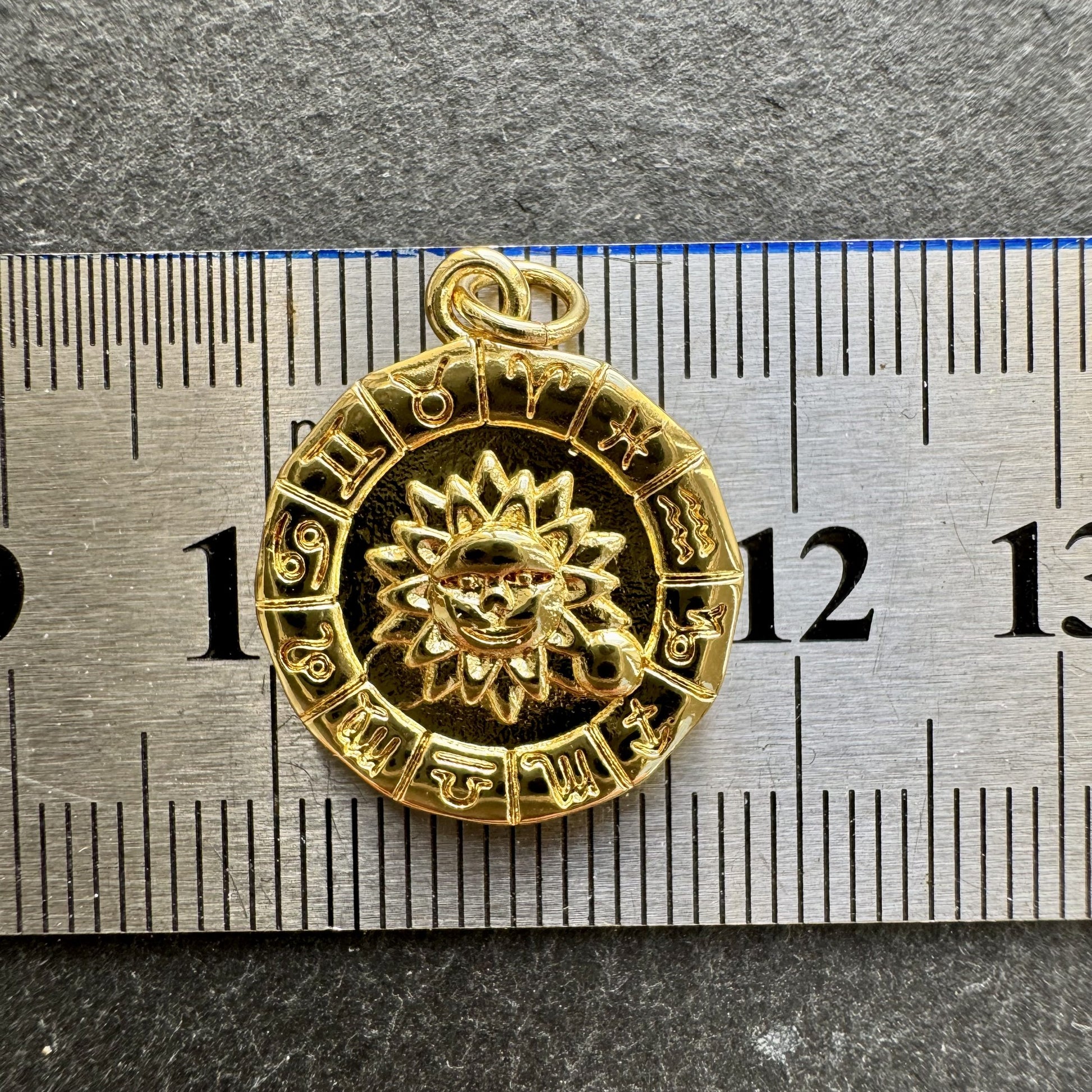 Médaille Soleil Zodiac