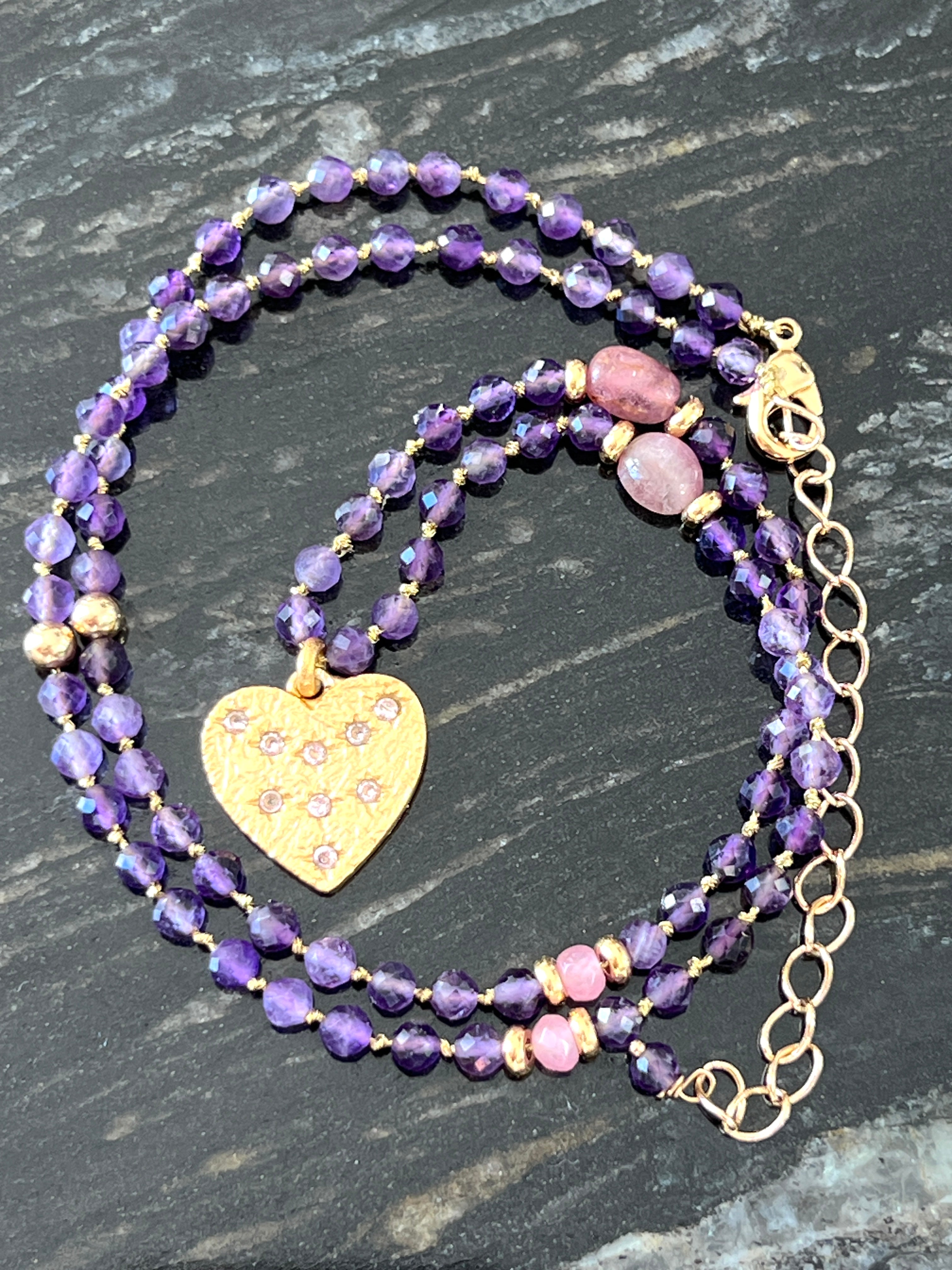 Collier cour en Améthyste et médaille indienne coeur