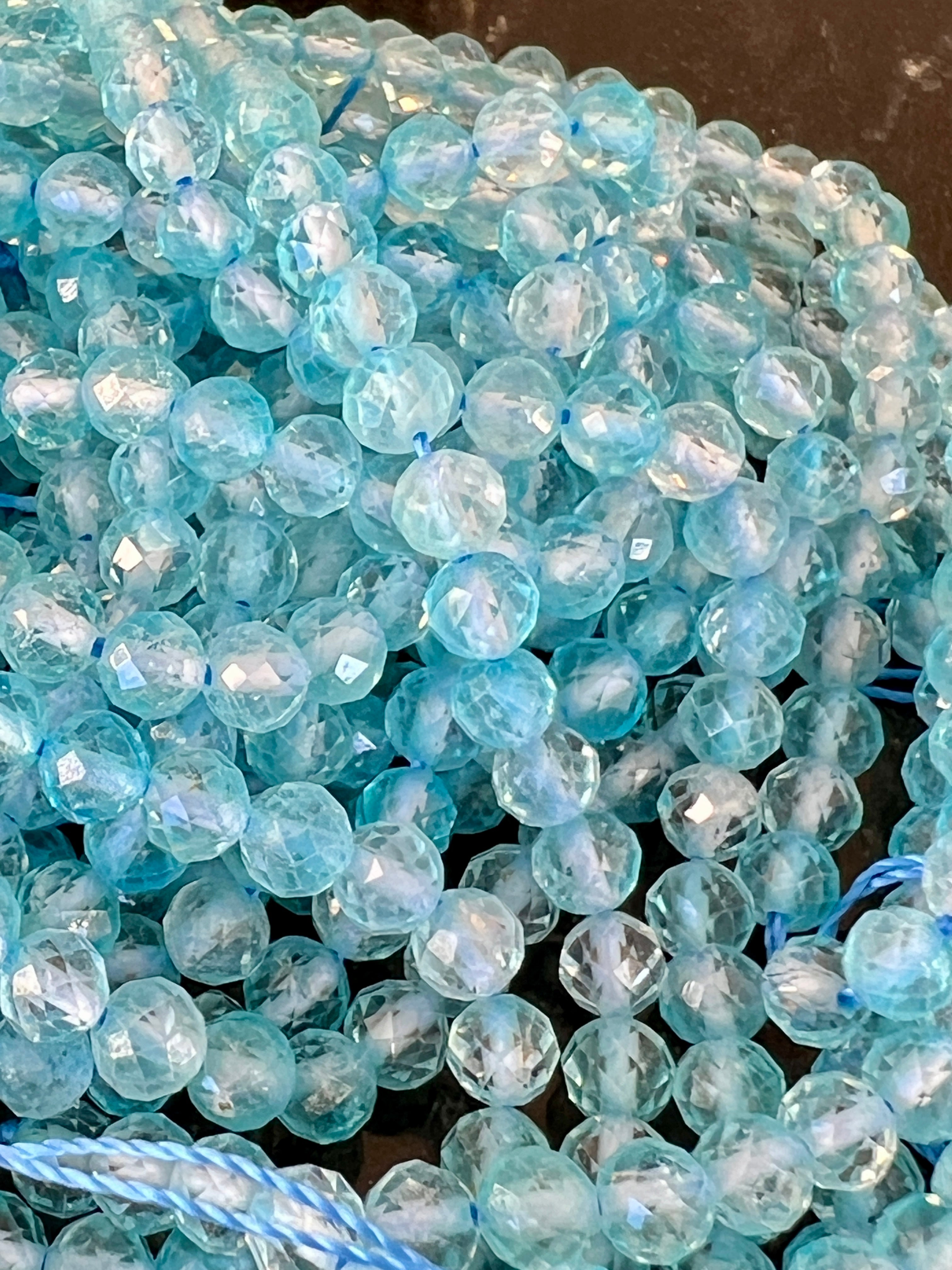 Topaze bleu Facetté 4mm