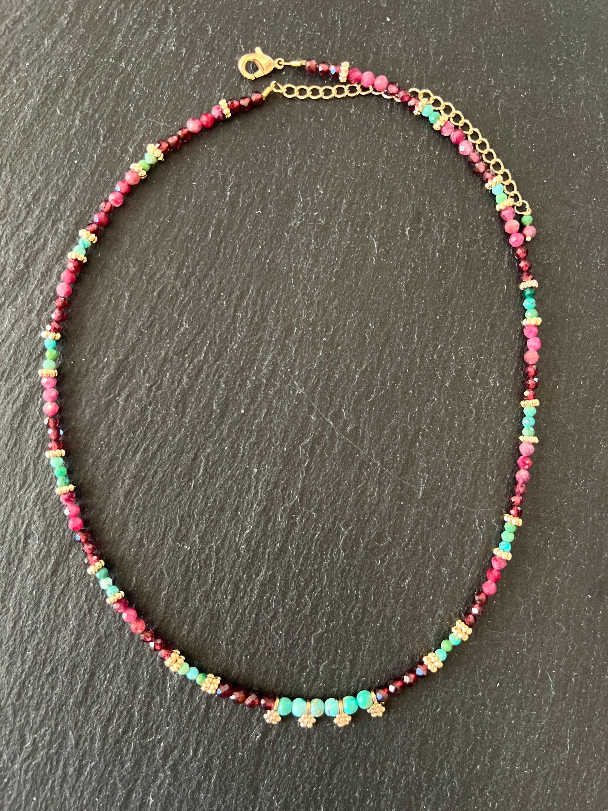 Collier court Grenat Turquoise