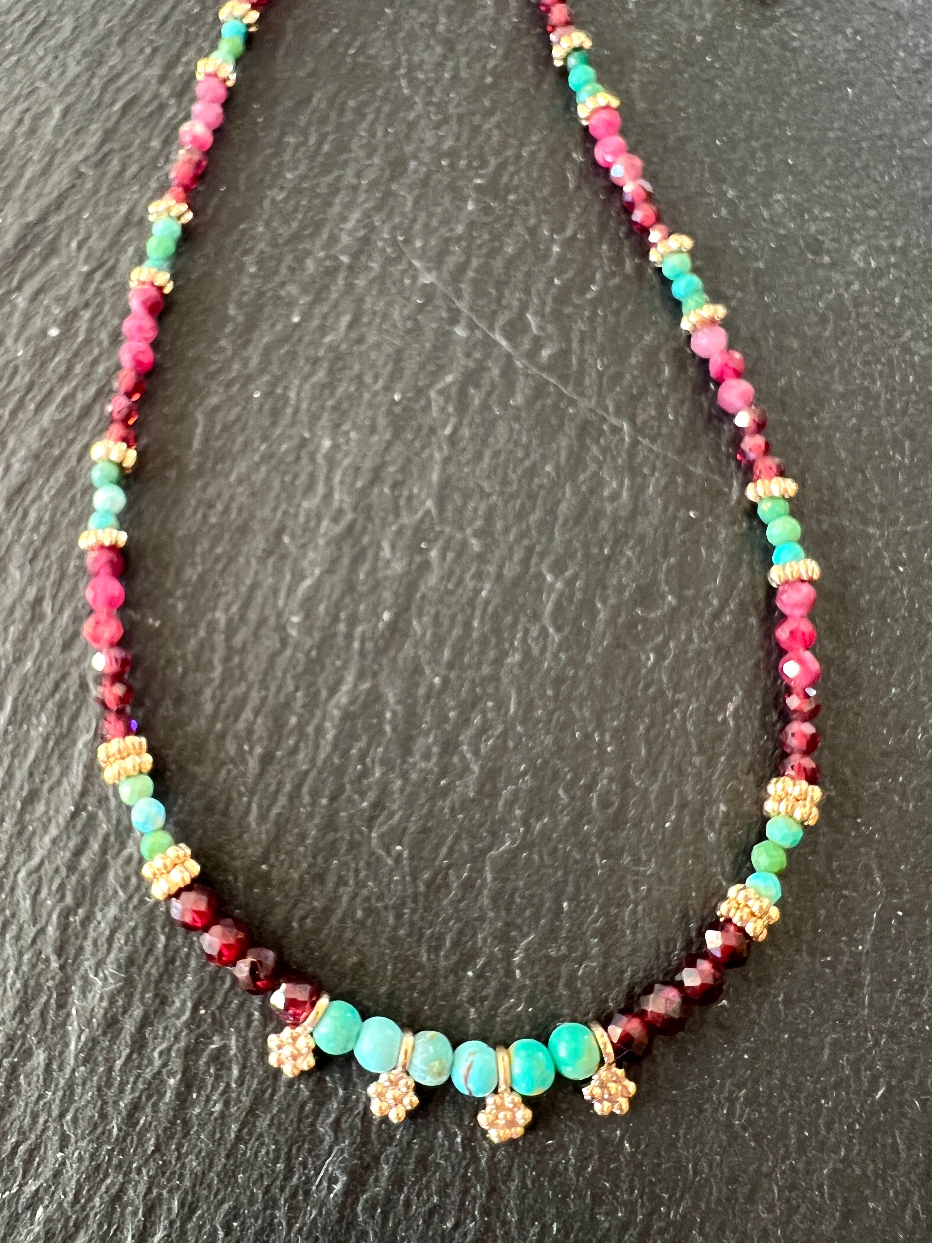 Collier court Grenat Turquoise