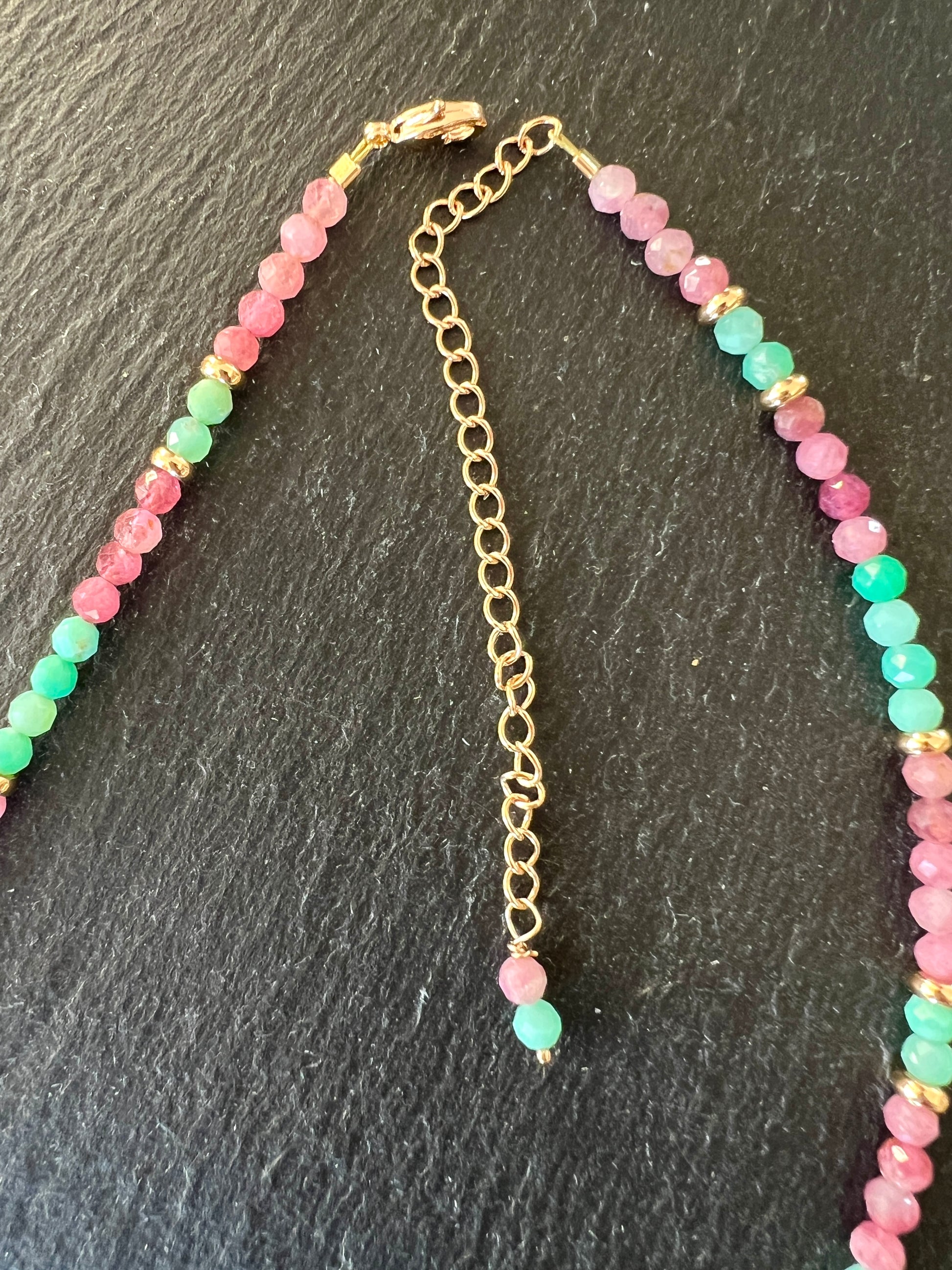 Collier Court Tourmaline Rose et Chrysoprase