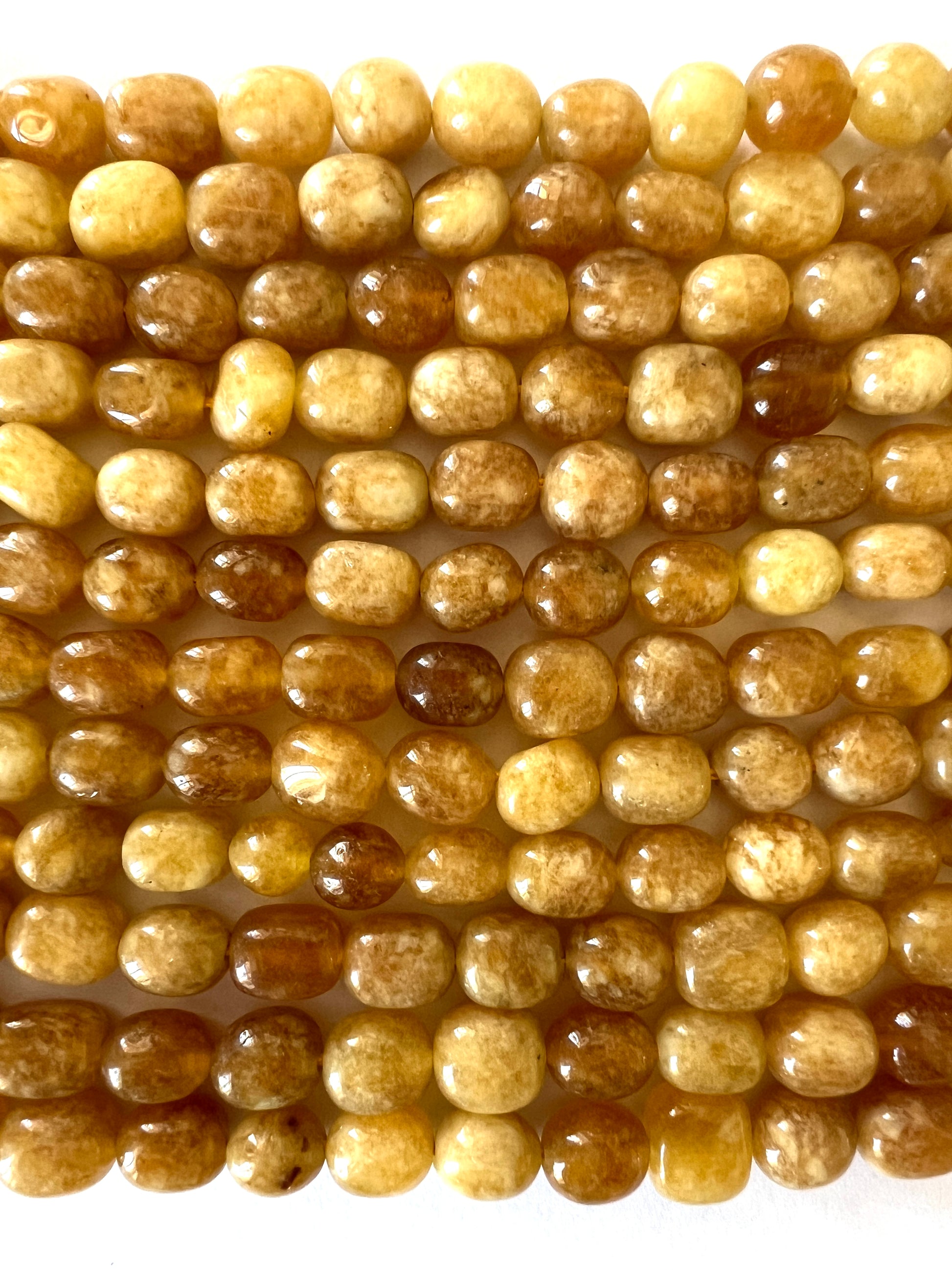 Perles au fil en Jade Blanc de Malaisie teint