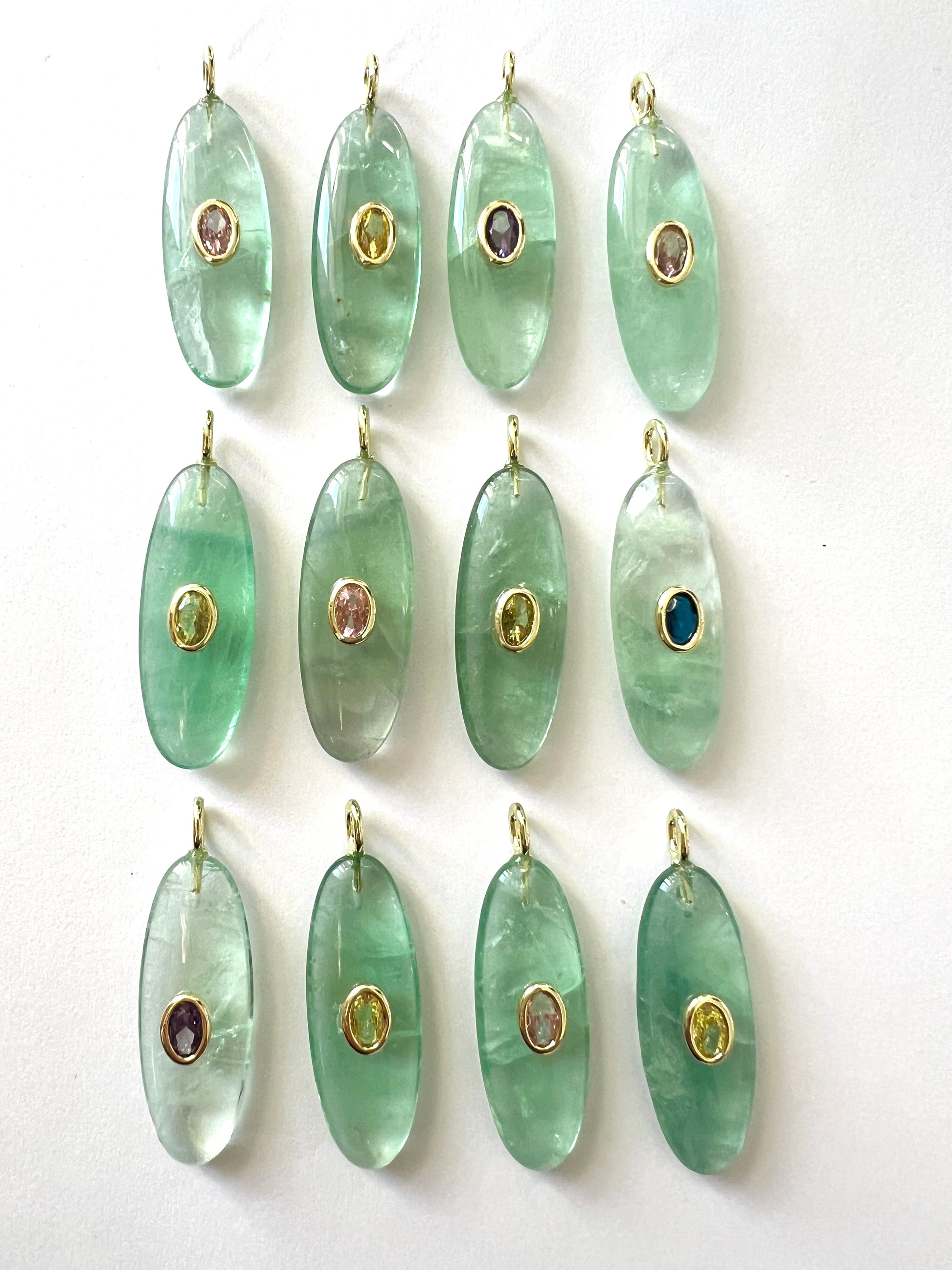 Pendentif long en Fluorite ou Oeil de Tigre