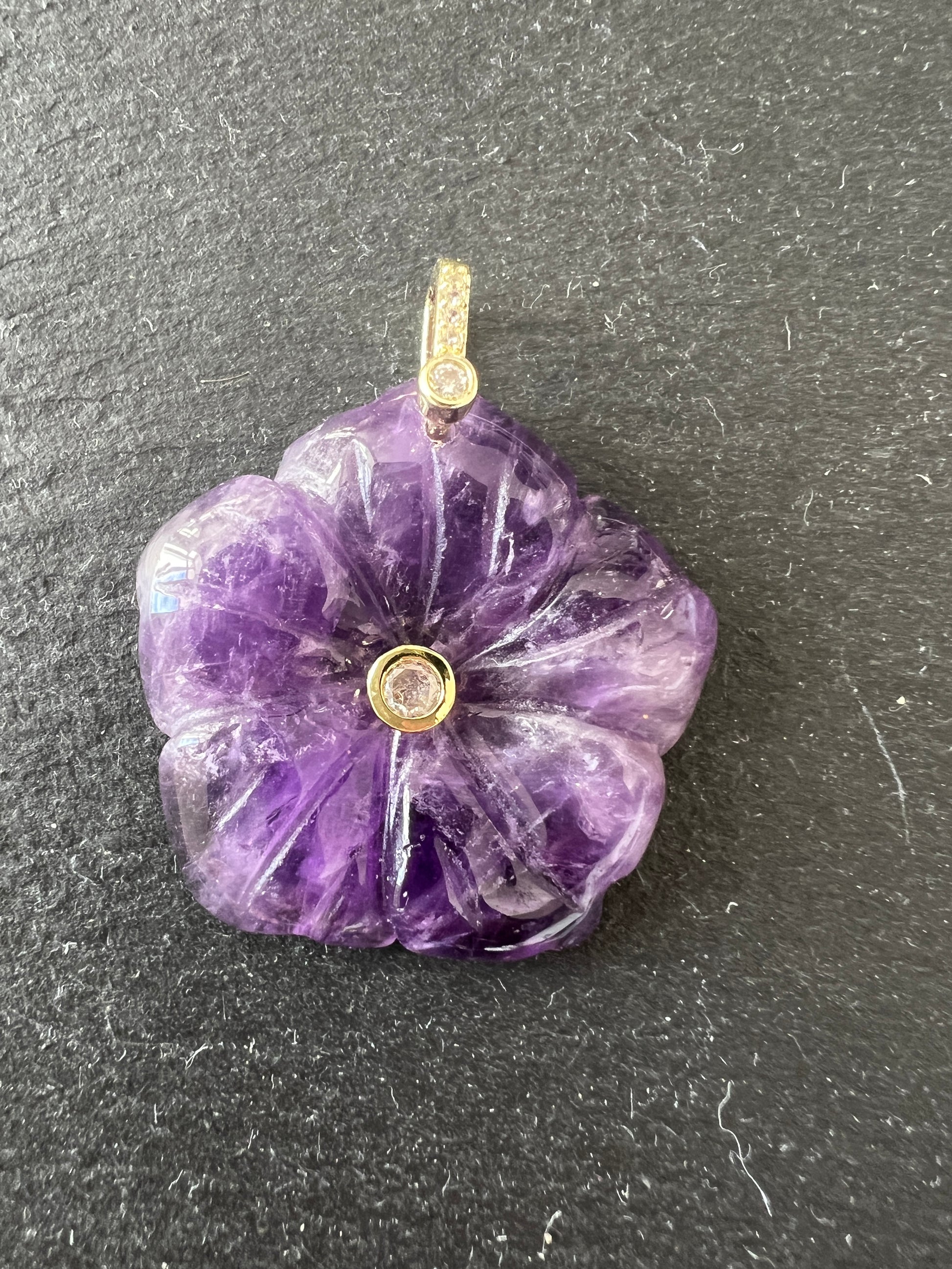 Pendentifs en Pierres Fleurs