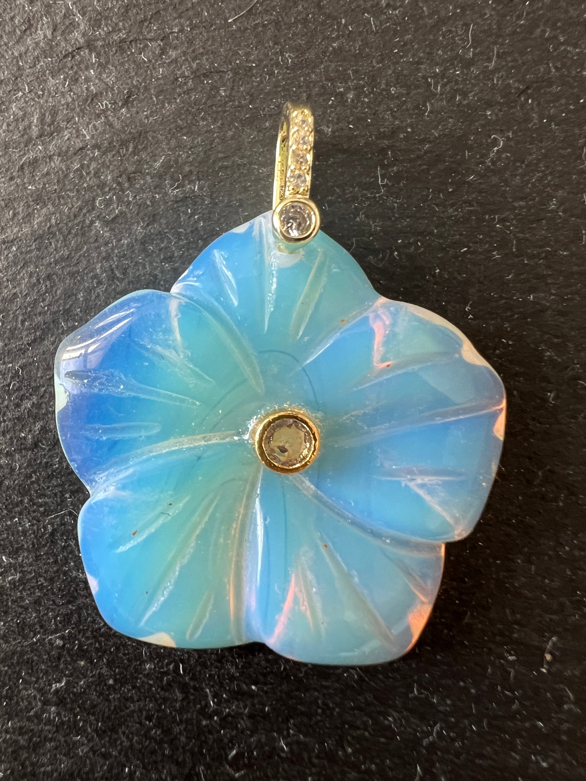 Pendentifs en Pierres Fleurs