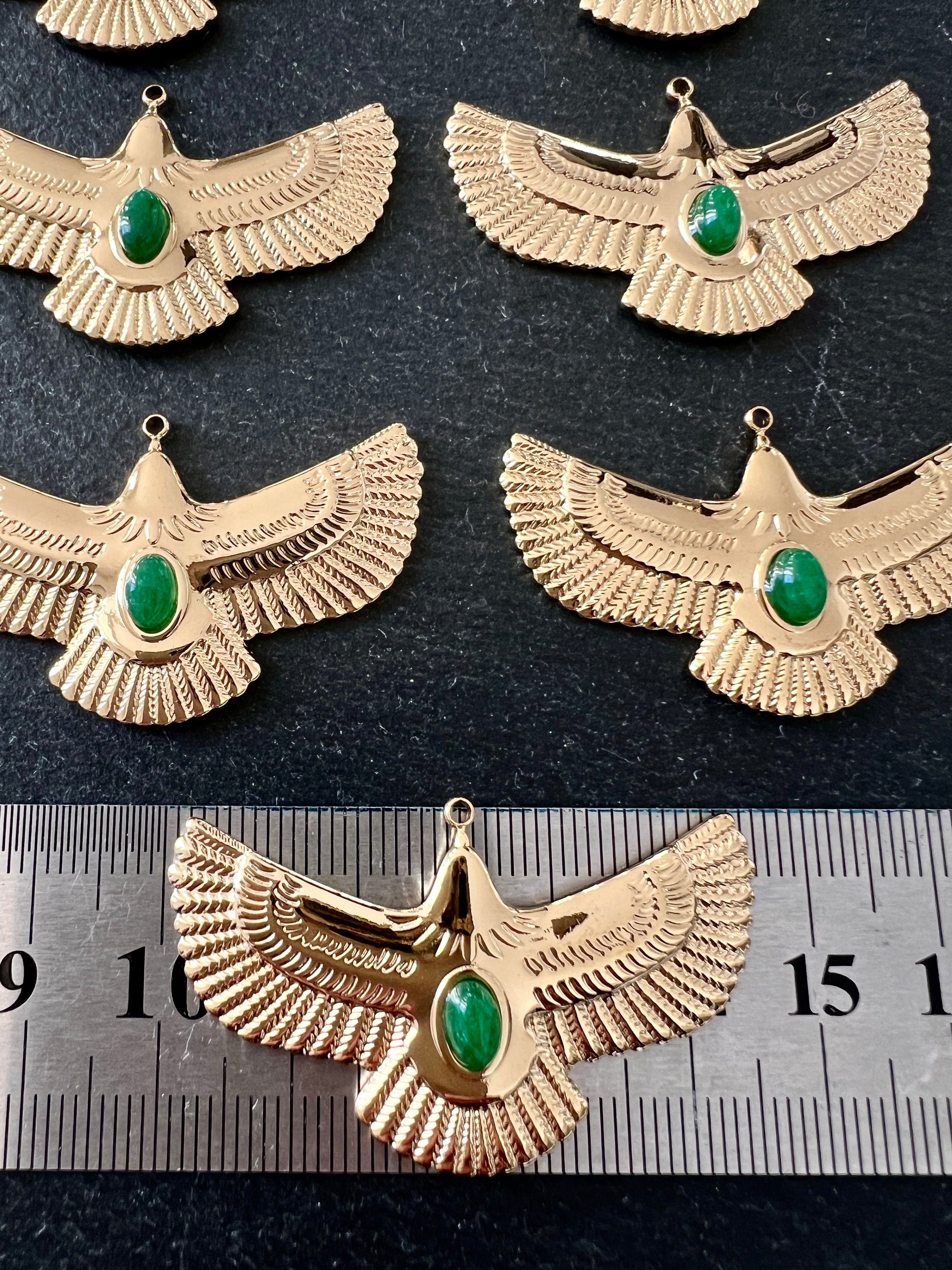 Pendentif Aigle en Acier Inoxydable et Jade