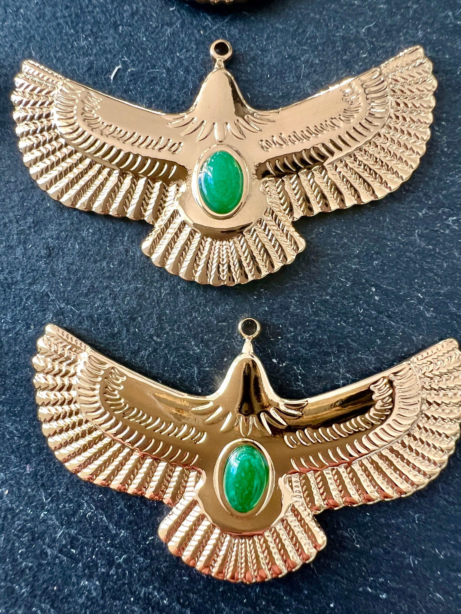 Pendentif Aigle en Acier Inoxydable et Jade