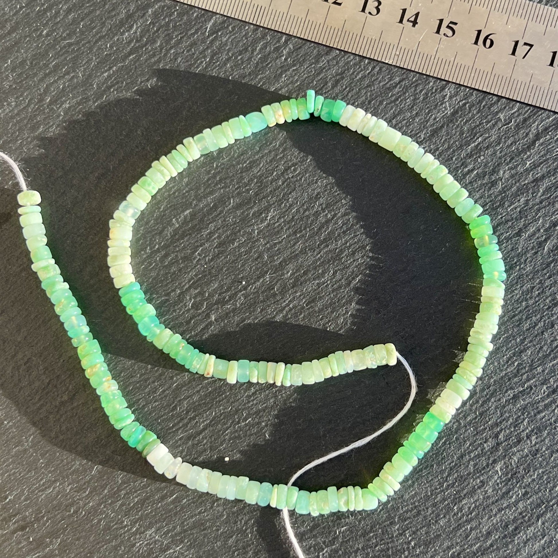 Heishi Chrysoprase 6mm