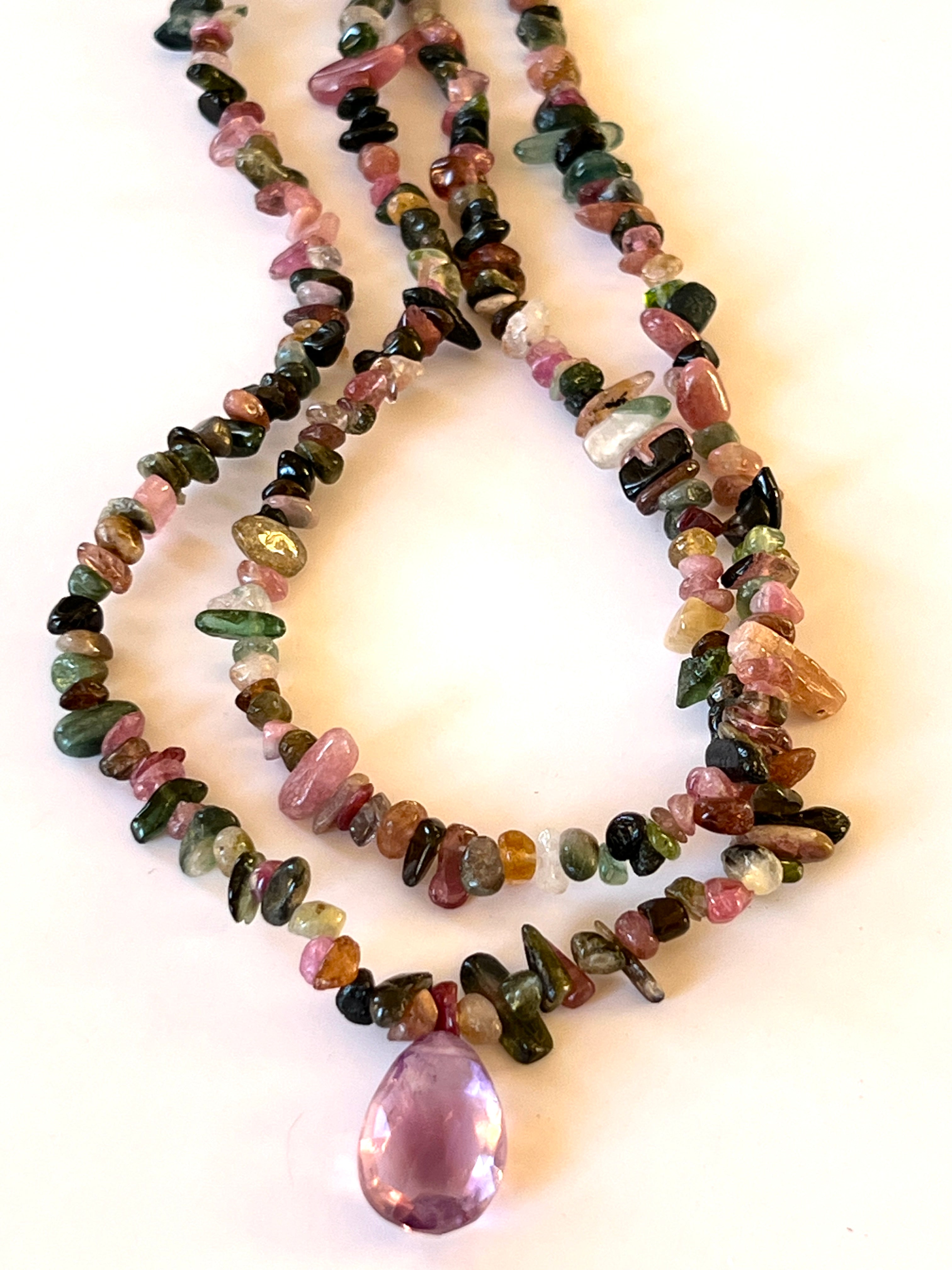 Fil de perles "chips" en Tourmaline multicolore