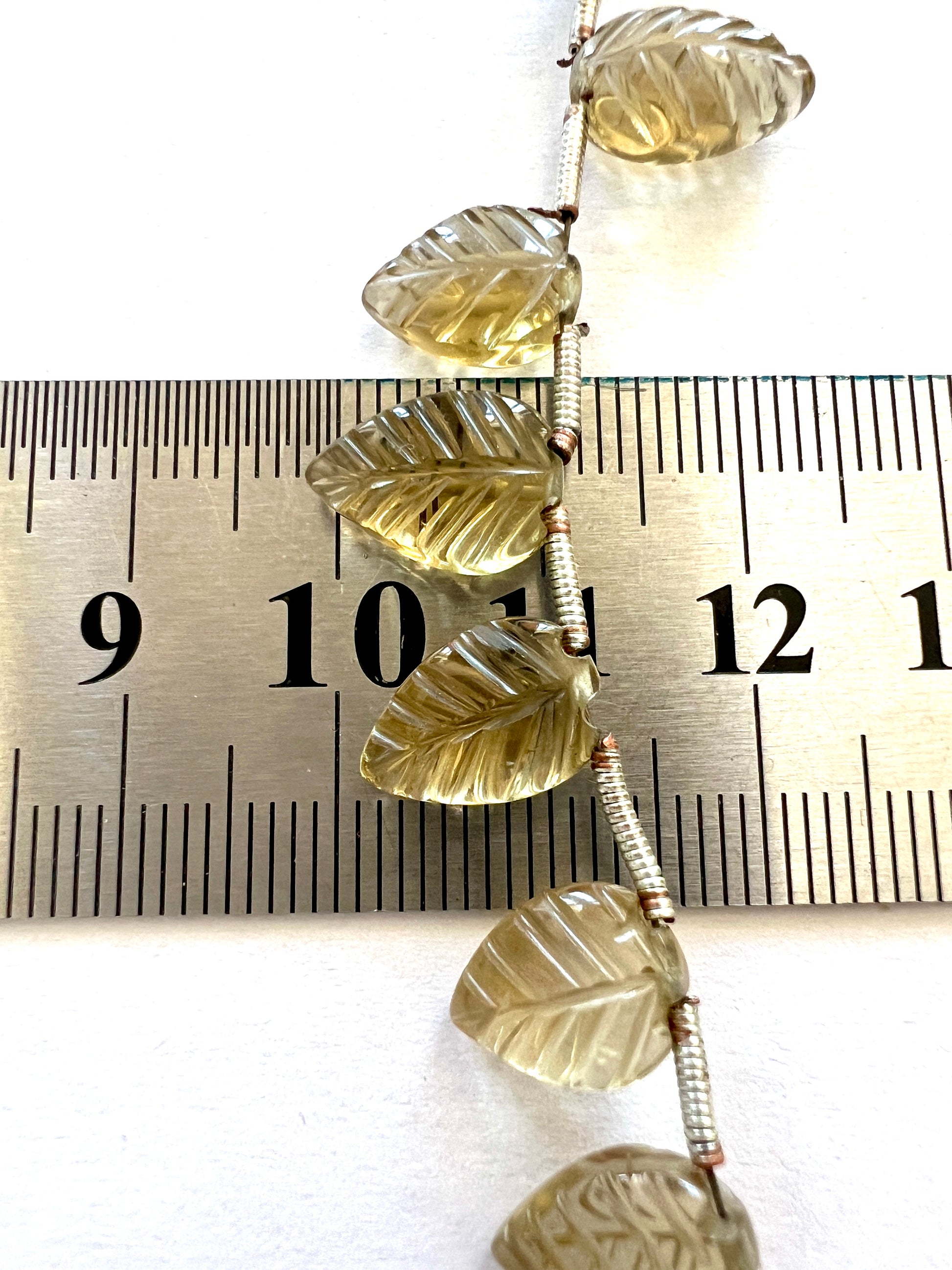 Fil de feuille sculptées en Quartz "Bière"