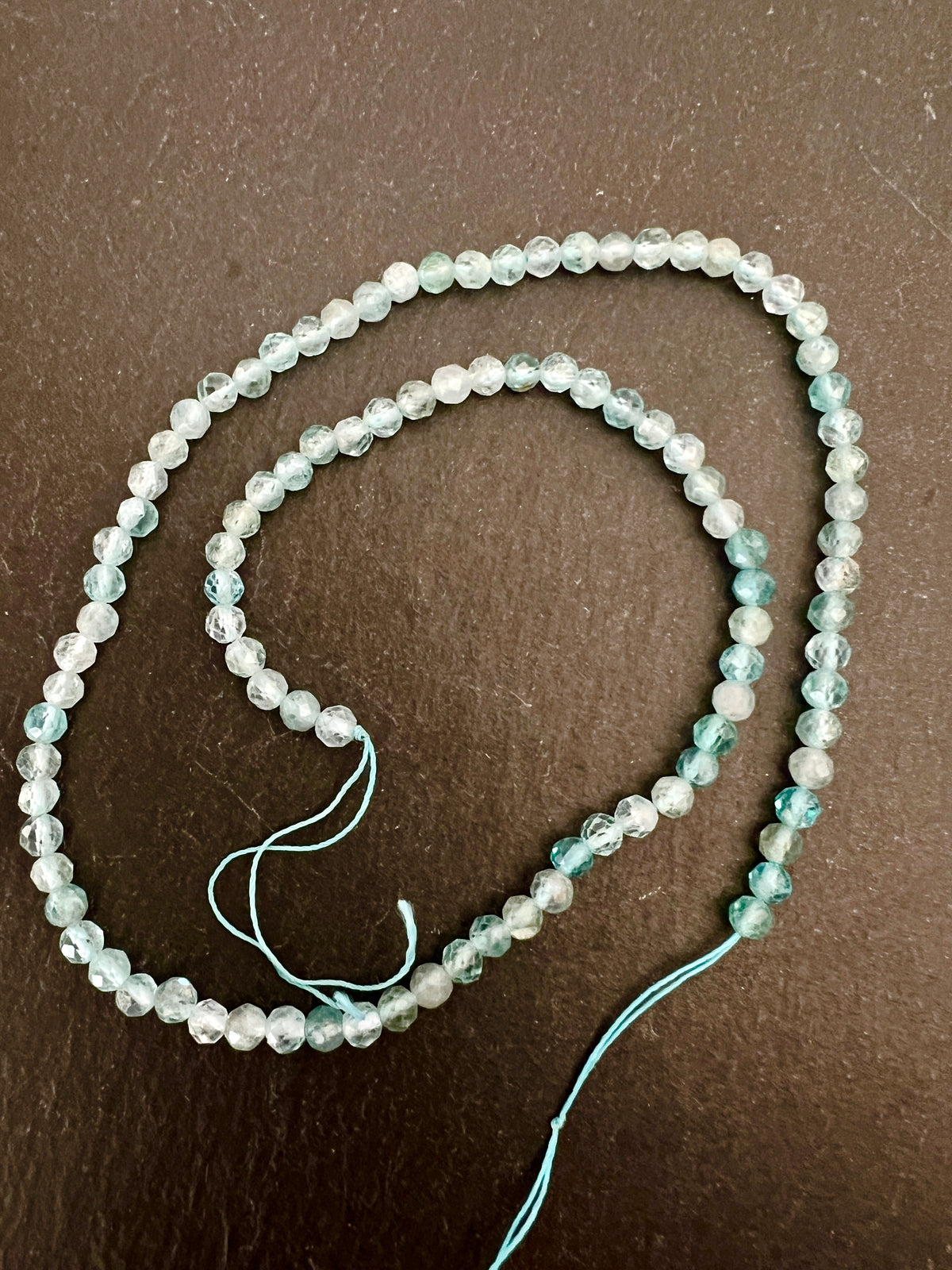 Apatite Bleue Claire Facettée 4mm