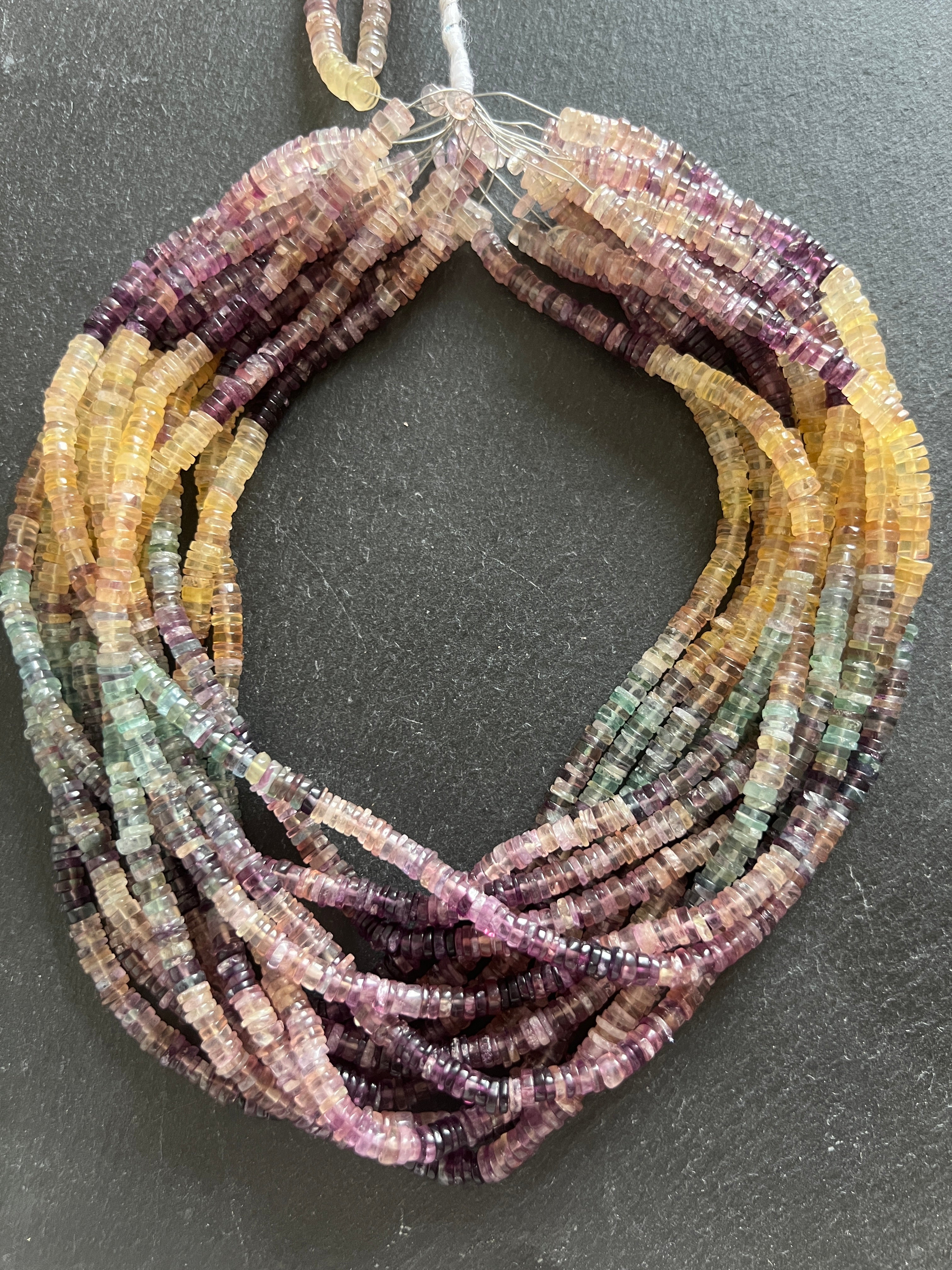 Heishi Fluorite Multicolore 5-6mm