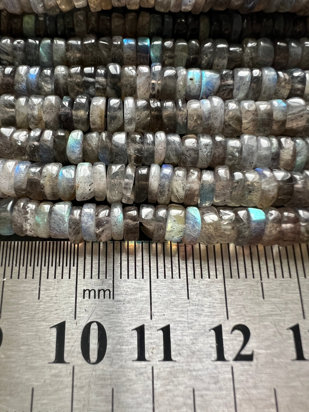 Heishi en Labradorite 5-6mm