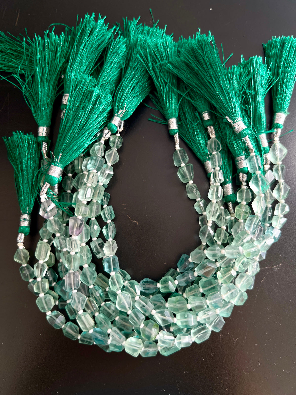 Fil de pépites de Fluorite verte et bleue verte