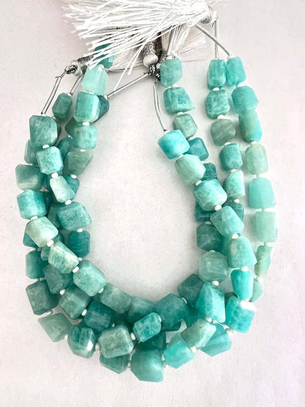Fil de Pépites d'Amazonite Facettées