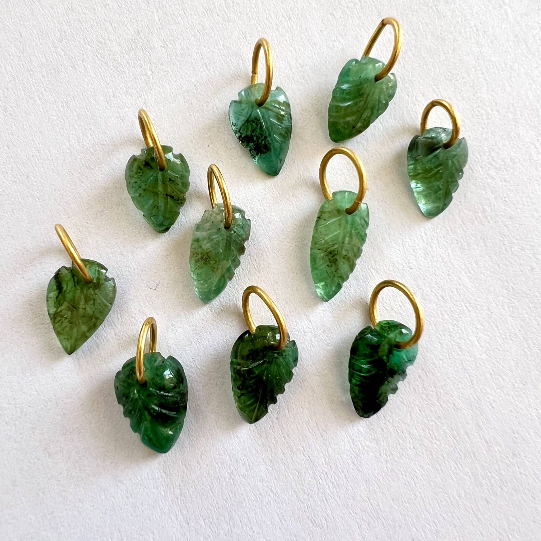 Emeraude petite feuille