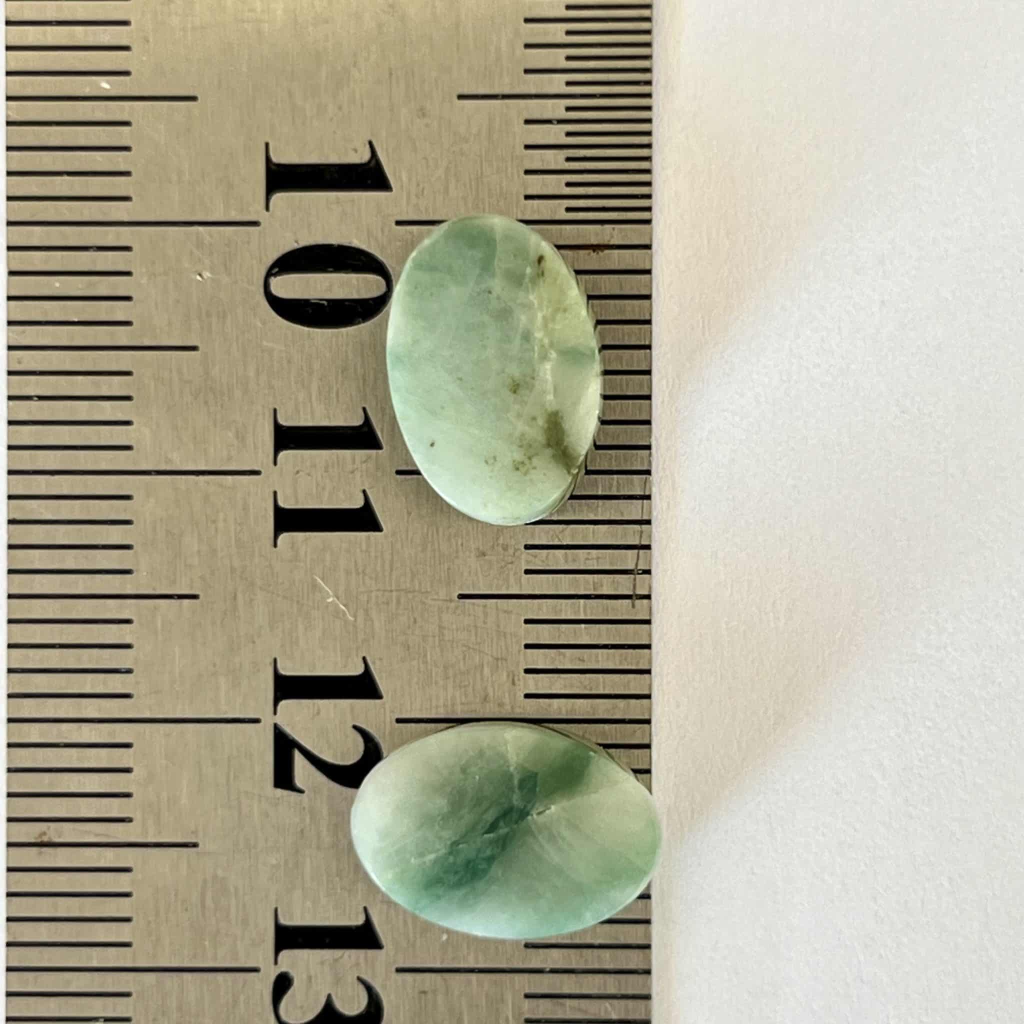 Jadéite du Myanmar Ovale 12x8mm (1)