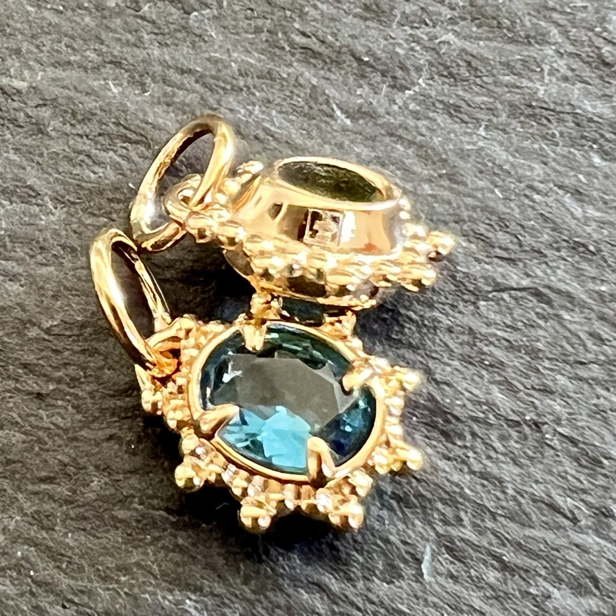 Pendentif Bindi 3 Microns
