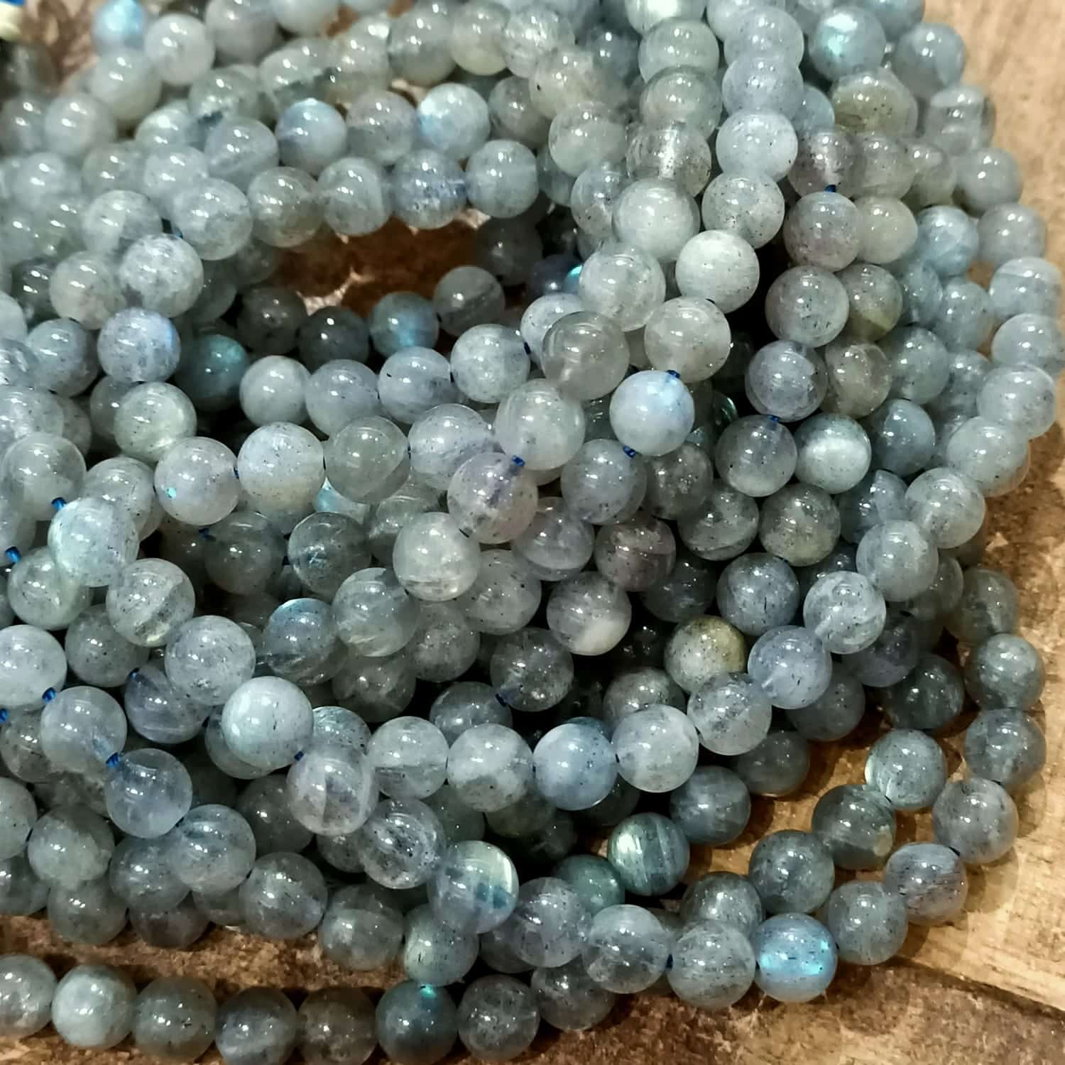 Labradorite 6mm