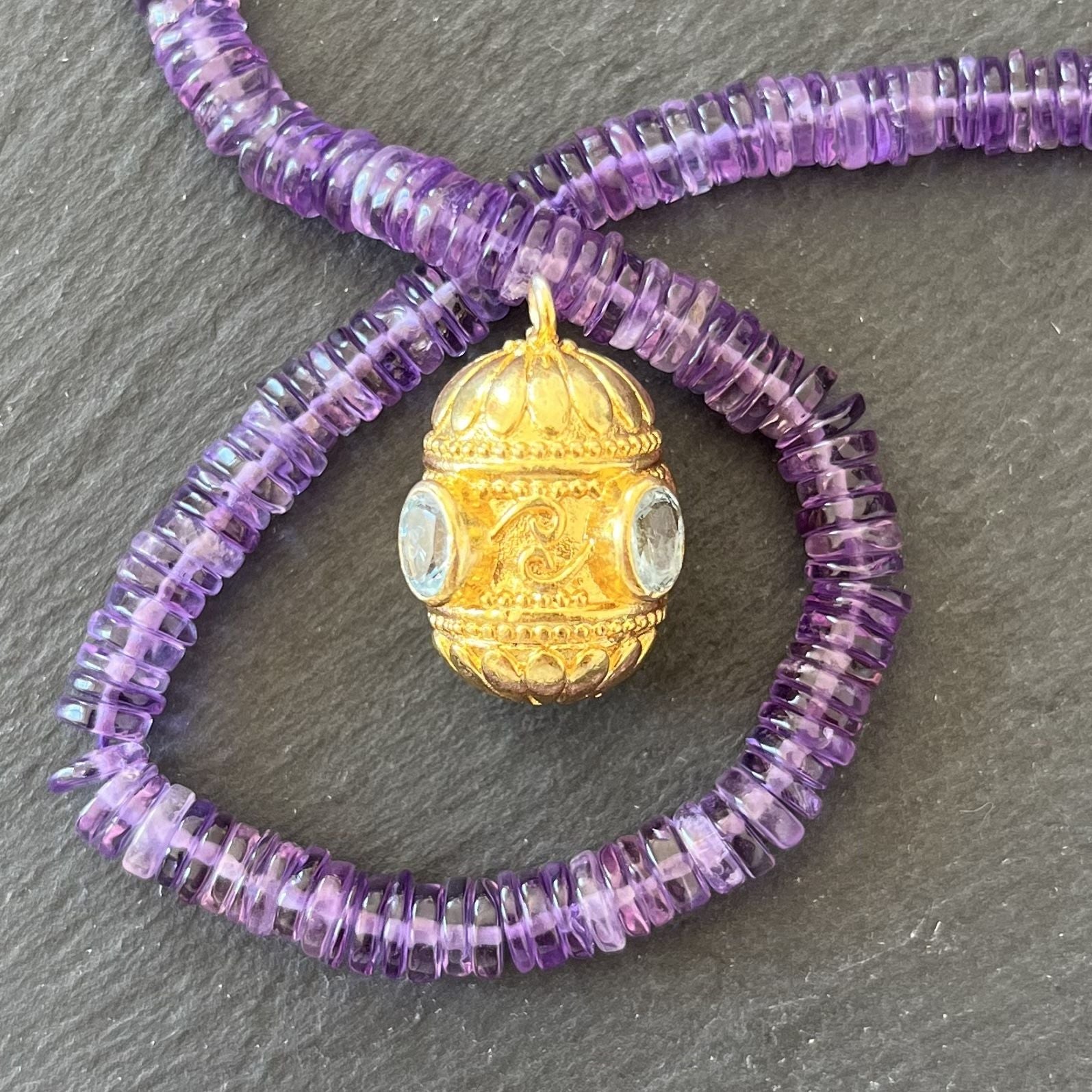 Nouveau Talisman Indien Topaz
