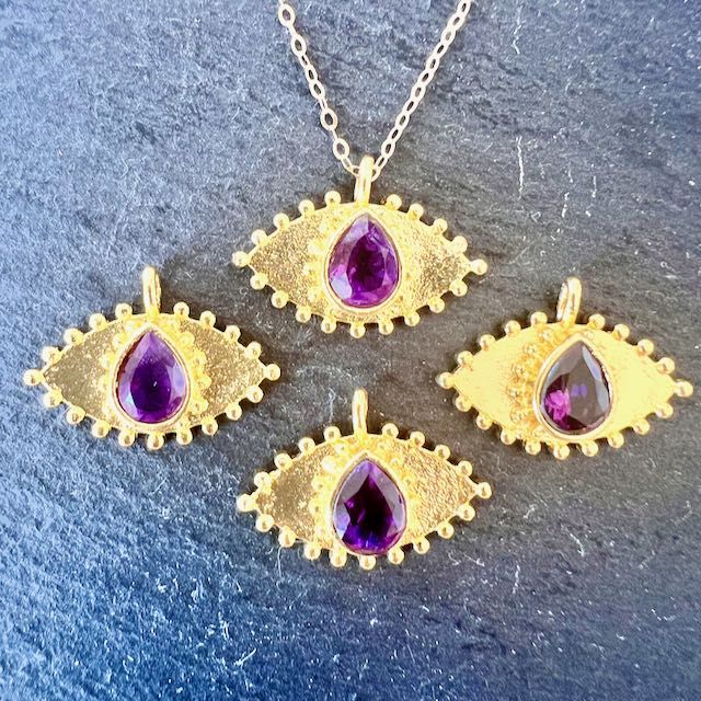 Nouveau talisman Oeil Améthyste