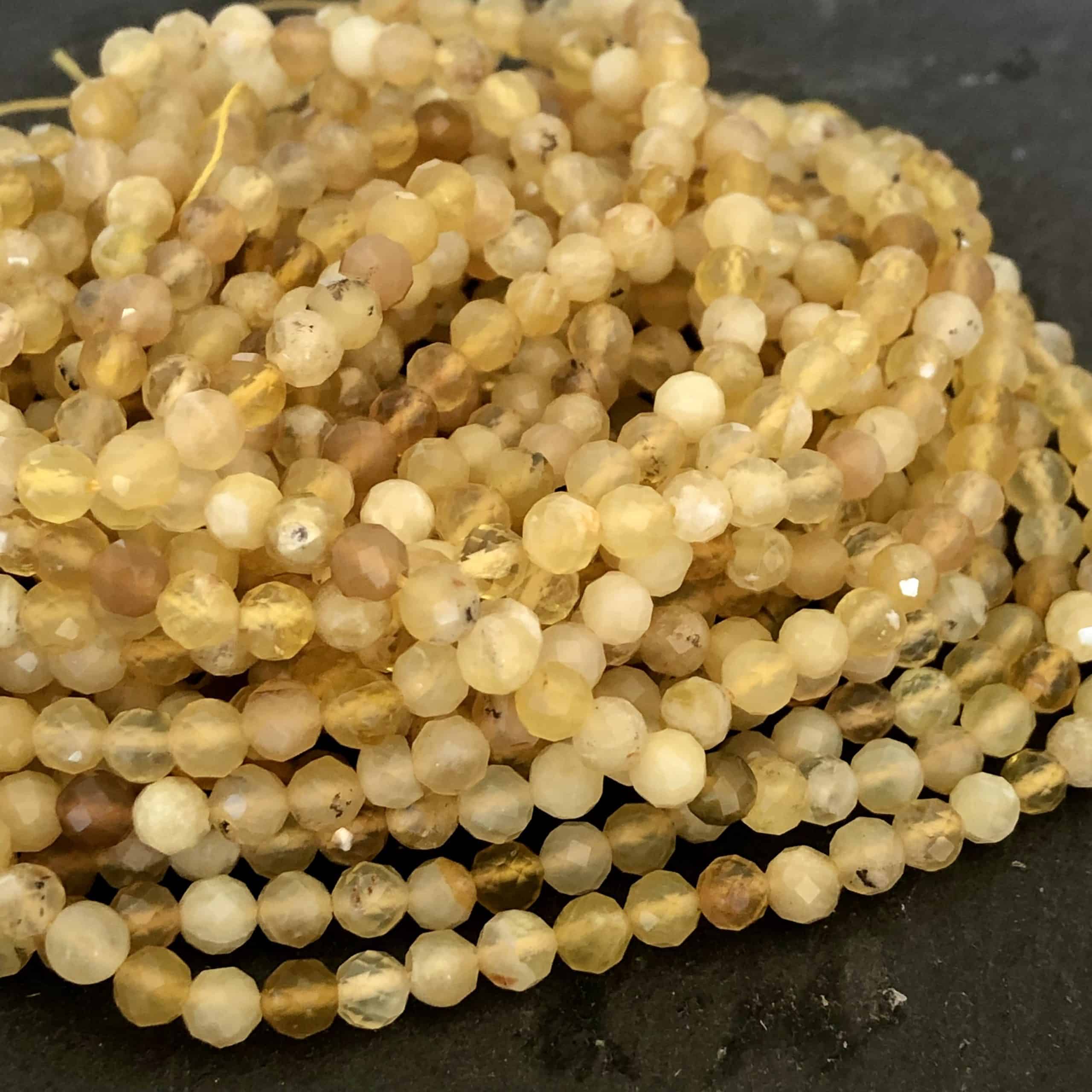 Opale jaune Facettée 4mm