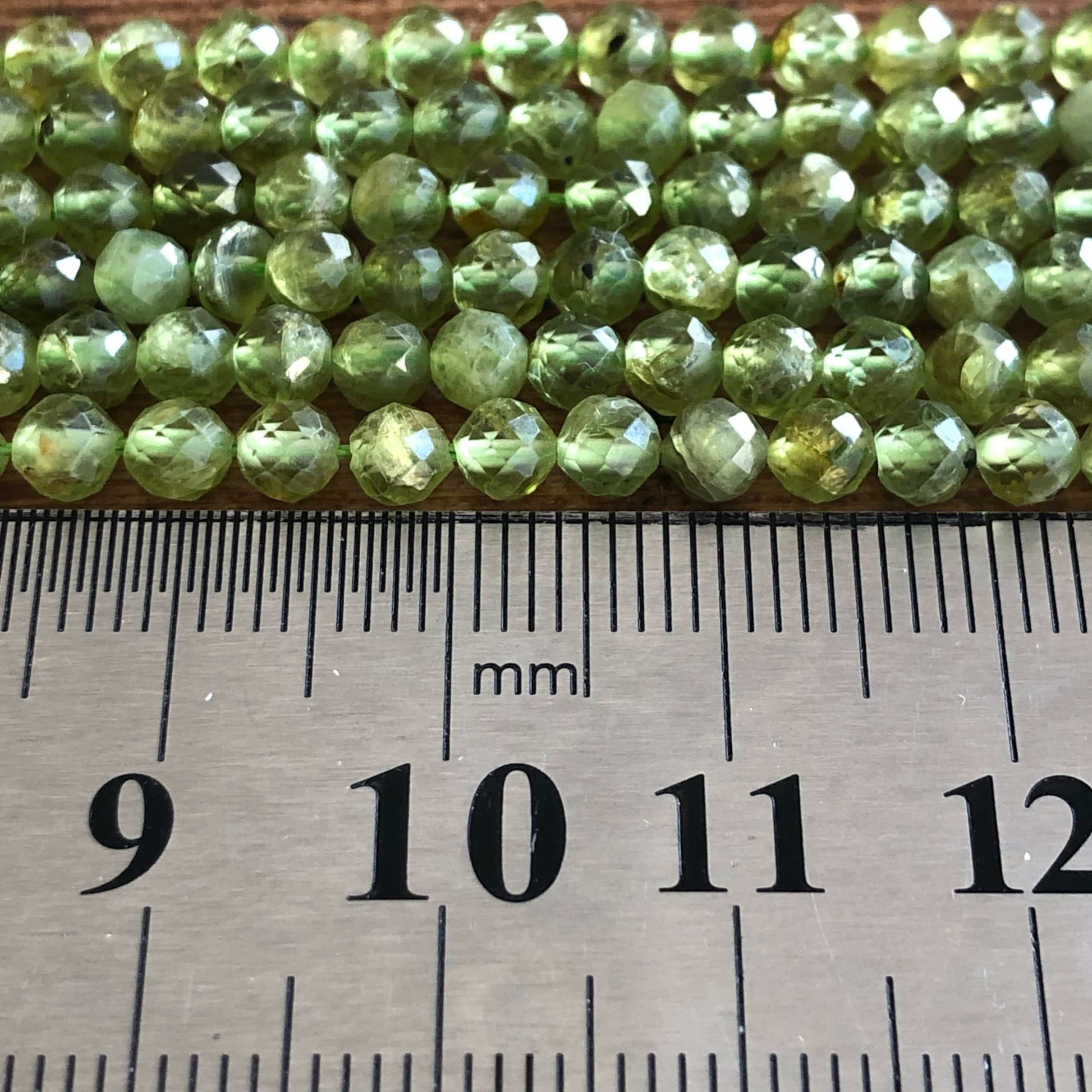 Péridot à Facettes 4 mm 1