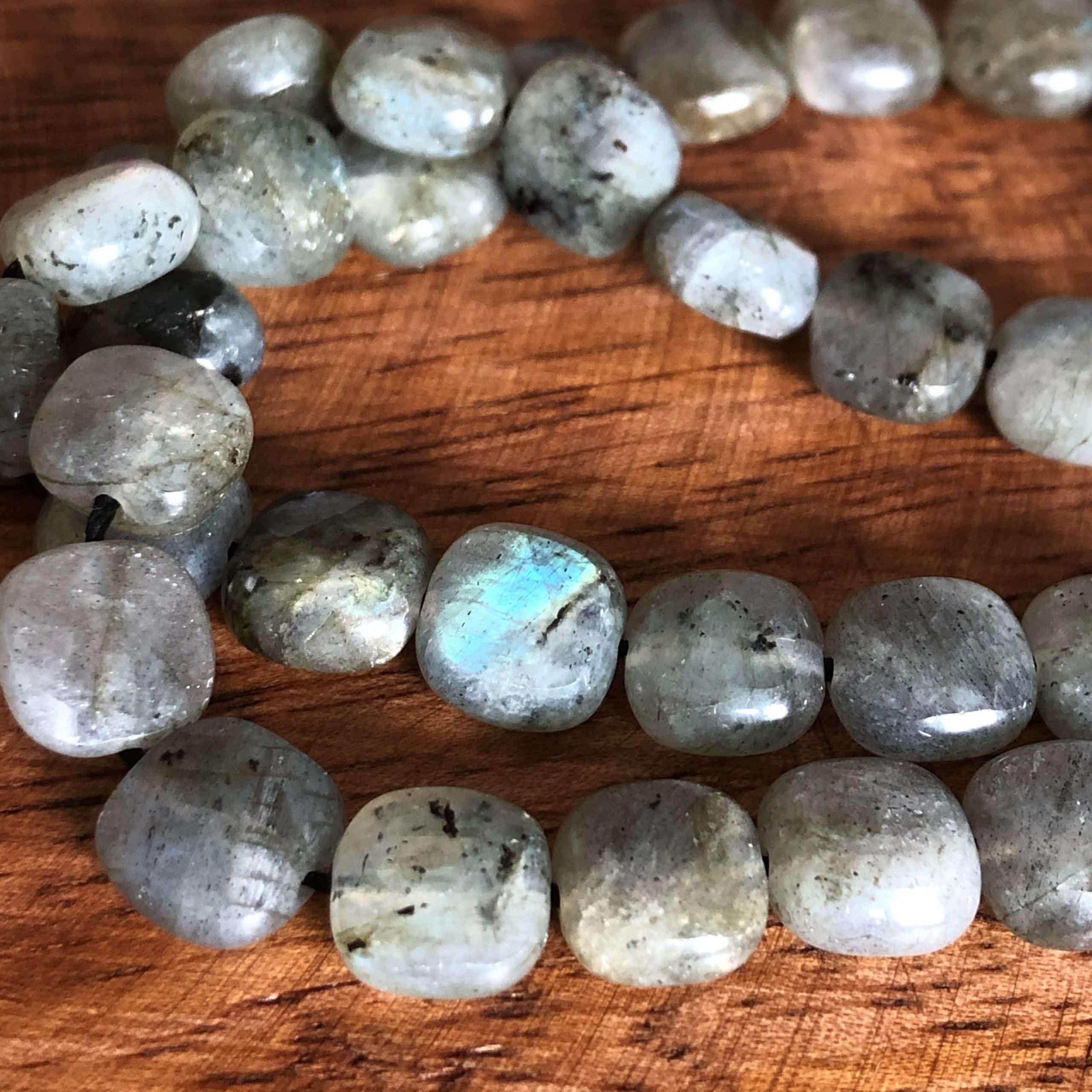 Perle carrée en Labradorite 8x8mm 1