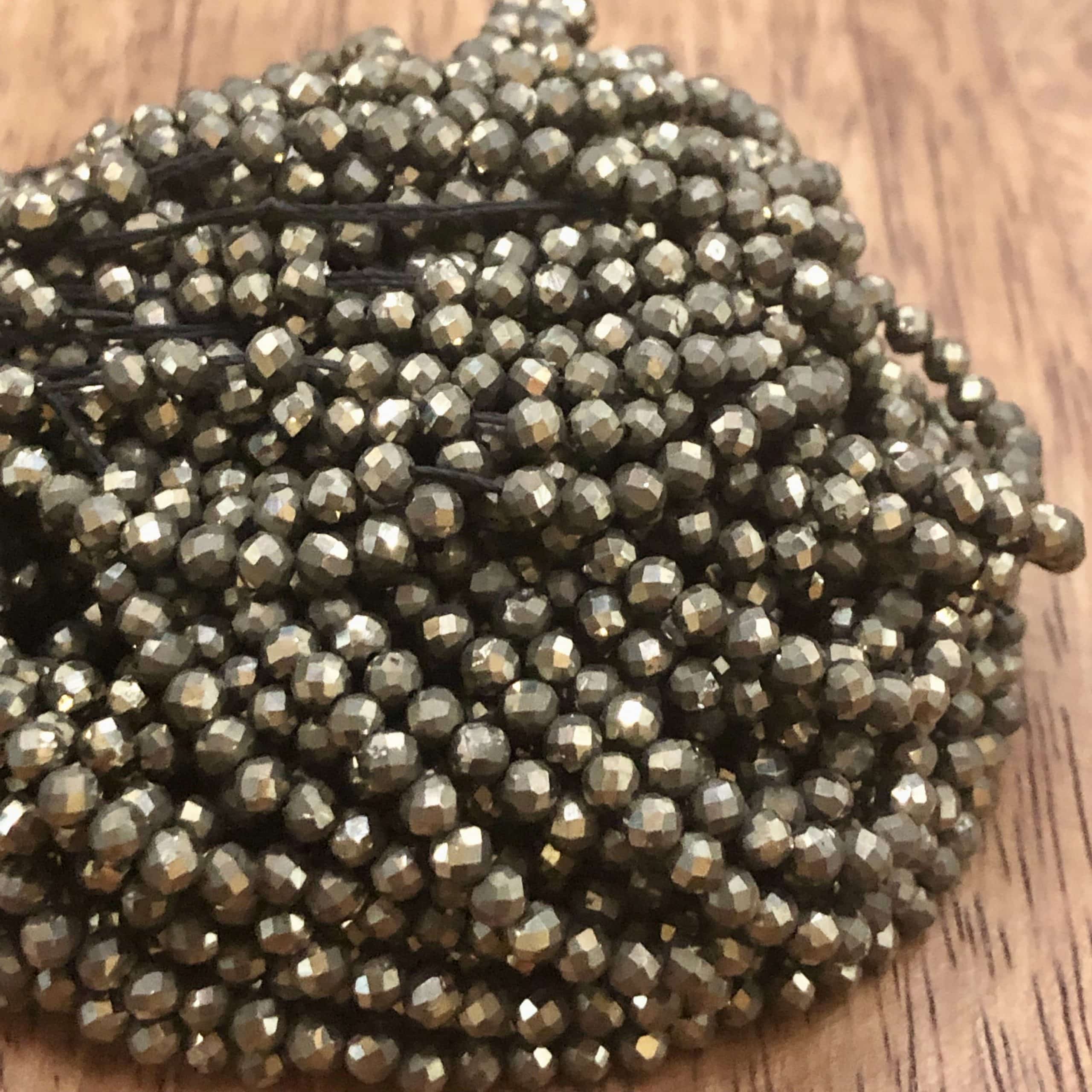 Pyrite Facettée 3mm (1)